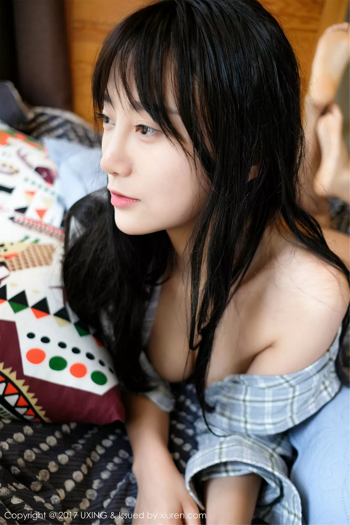 秀人集.com_[UXING优星馆]Vol.052_嫩模猩一衬衣裹身大尺度无内秀白嫩肌肤火辣诱惑写真43P