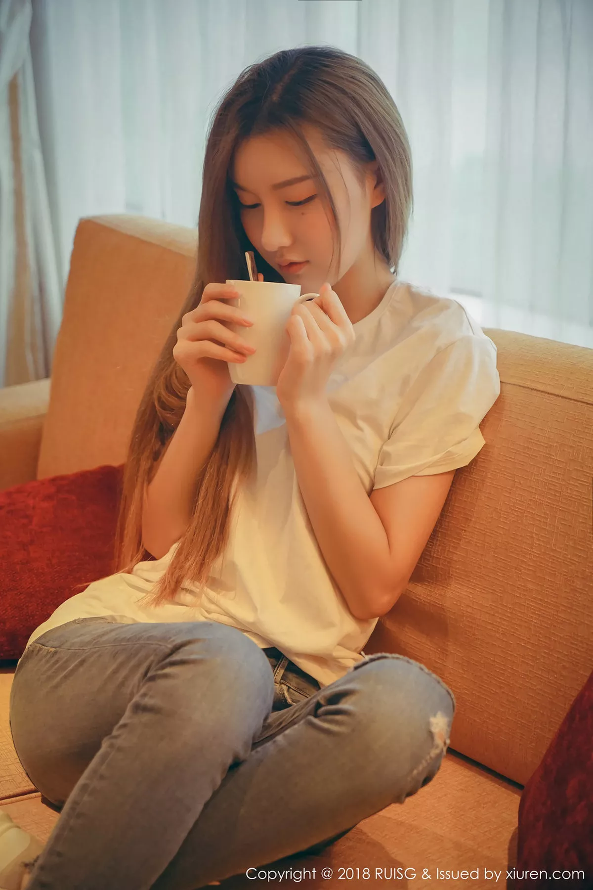 秀人集.com_[RUISG瑞丝馆]Vol.045_清纯小妞M梦baby柔情私房发布居家甜美迷人清爽写真40P