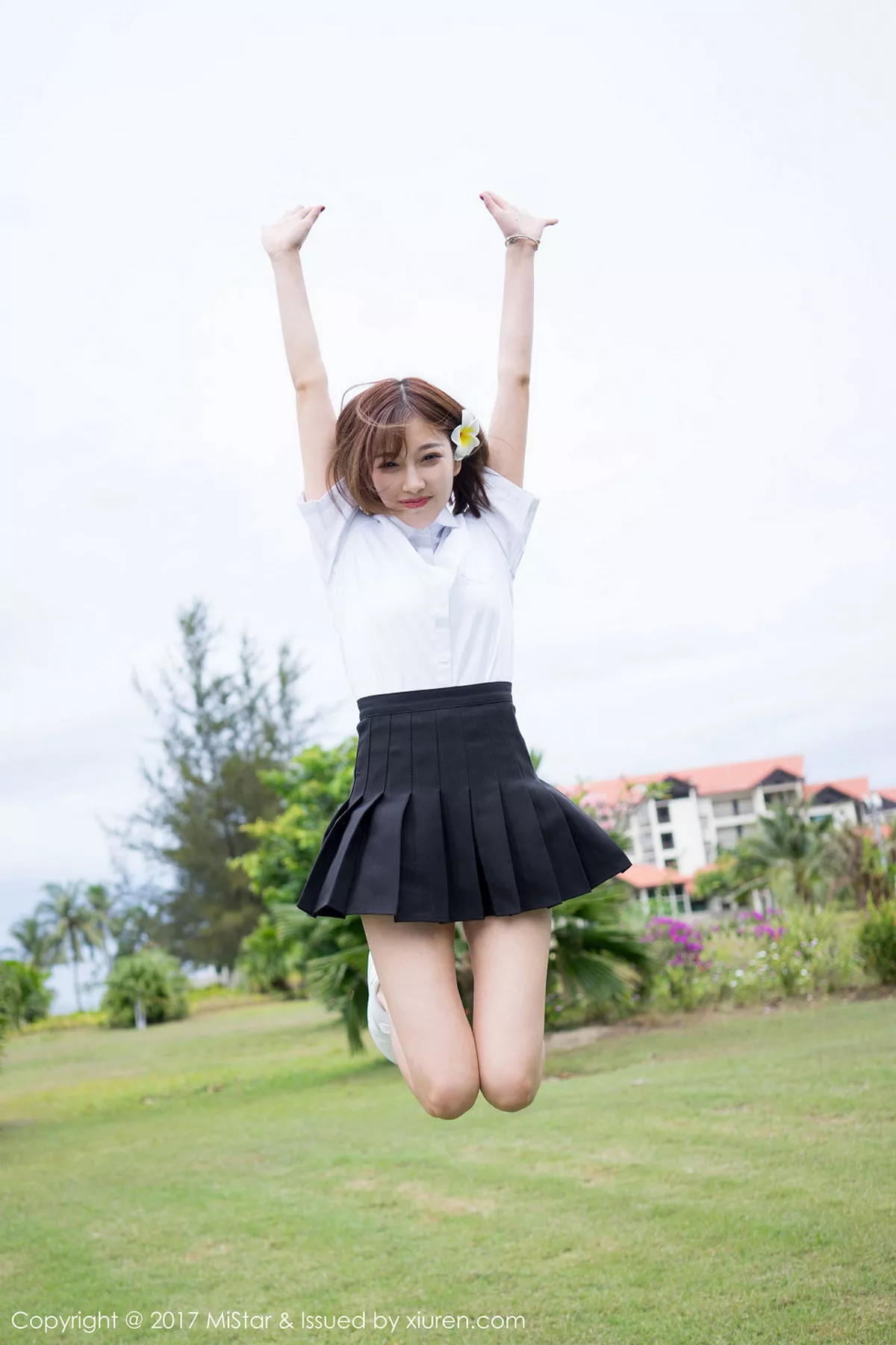 秀人集.com_[MiStar魅妍社]Vol.159_甜美女神杨晨晨sugar沙巴旅拍性感比基尼秀完美身材写真50P