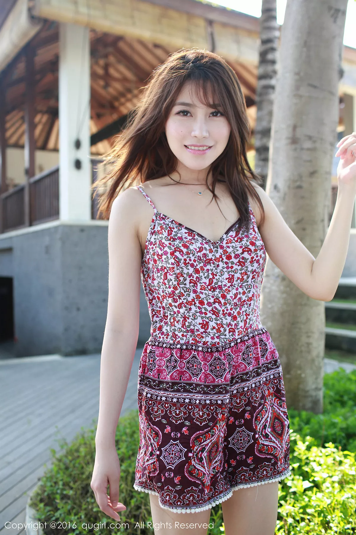 秀人集.com_[XiuRen秀人网]No.562_嫩模许诺Sabrina巴厘岛旅拍邻家女孩清纯花色连身短裙写真53P