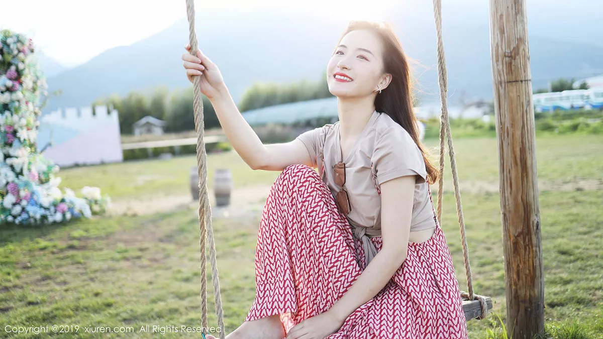 秀人集.com_[XiuRen秀人网]No.1718_嫩模艺儿拿铁室外帽子美少女清新甜美风靓丽迷人写真63P