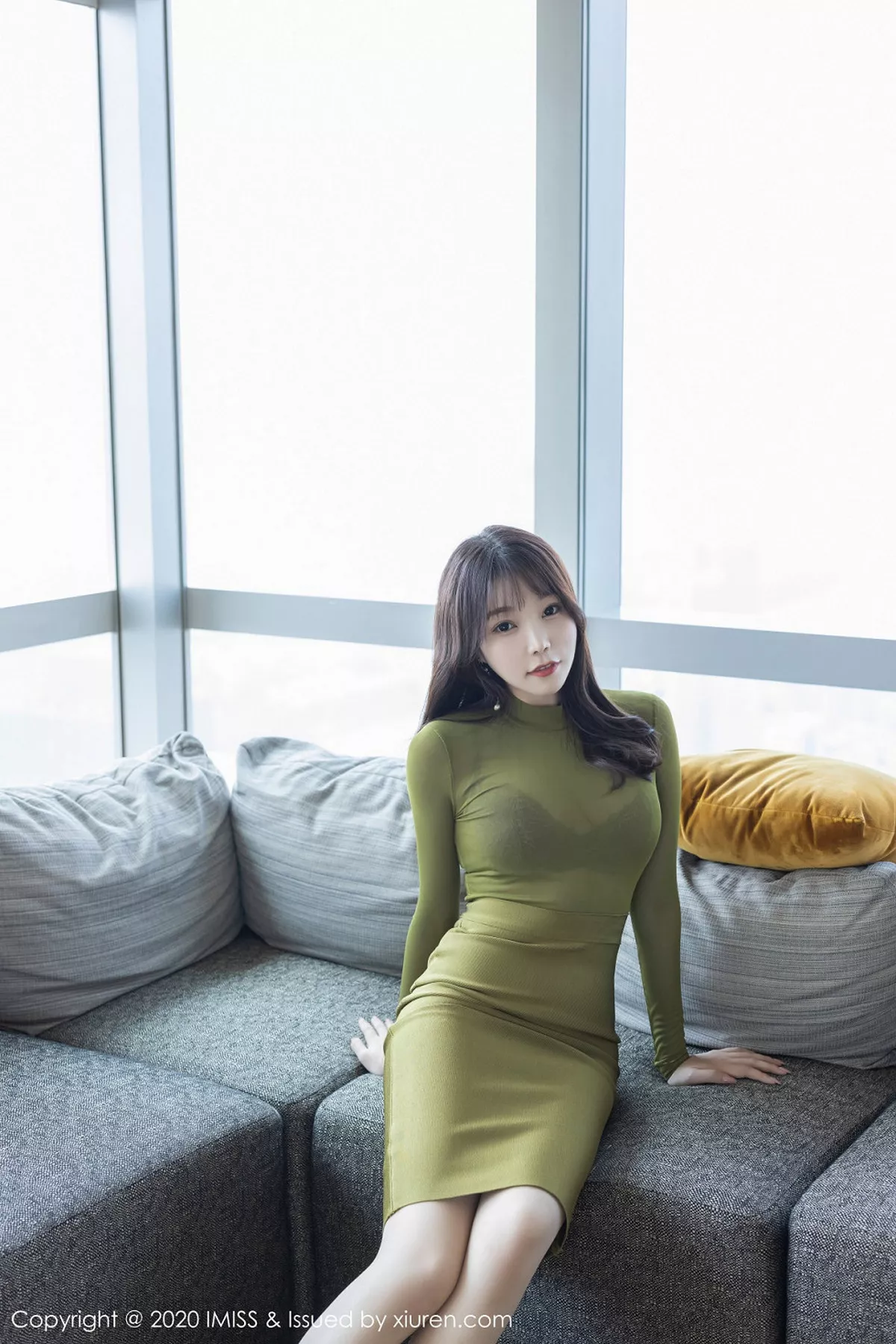 秀人集.com_[IMISS爱蜜社]Vol.442_女神芝芝Booty私房镂空内衣配肉丝裤袜秀翘臀美腿诱人写真77P