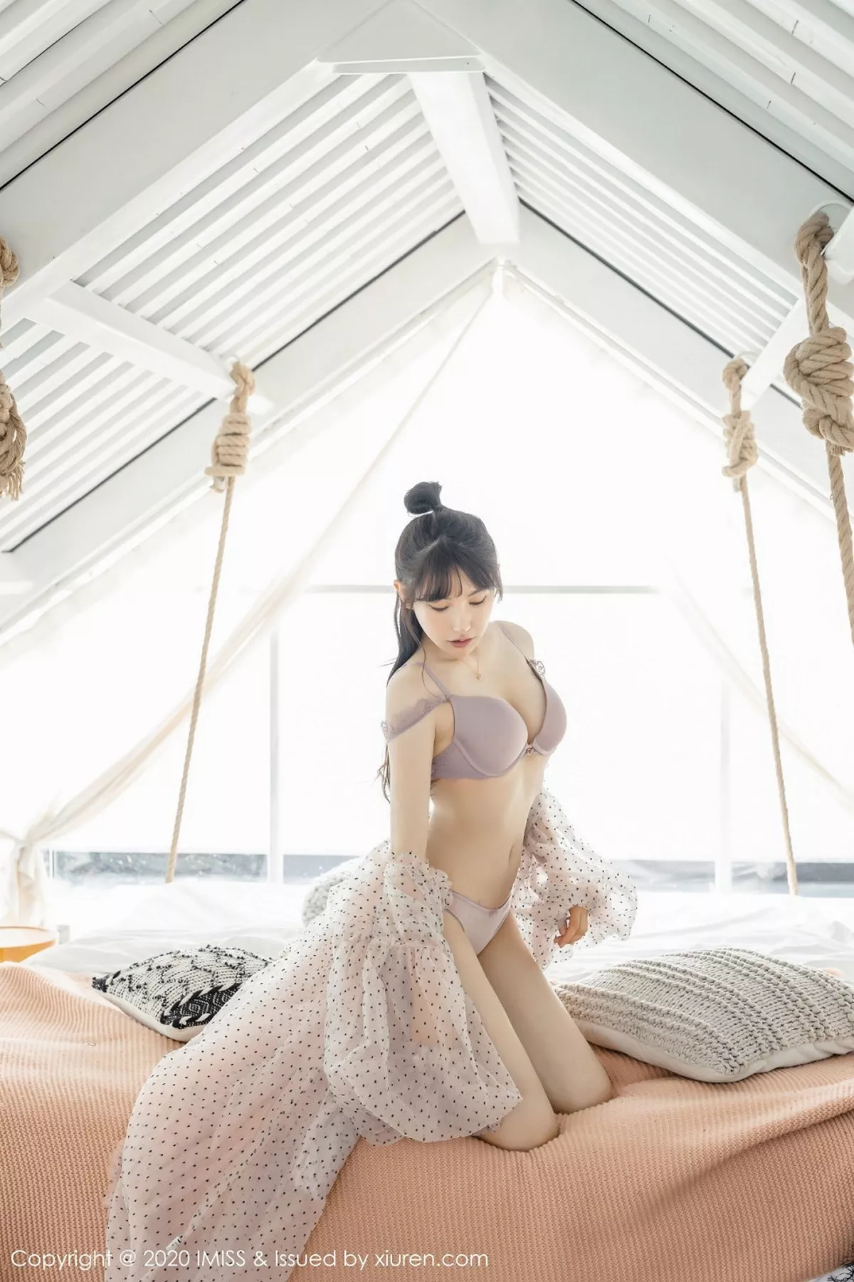 秀人集.com_[IMISS爱蜜社]Vol.457_气质女神Lynn刘奕宁私房超透连身裙露性感内衣撩人诱惑写真52P