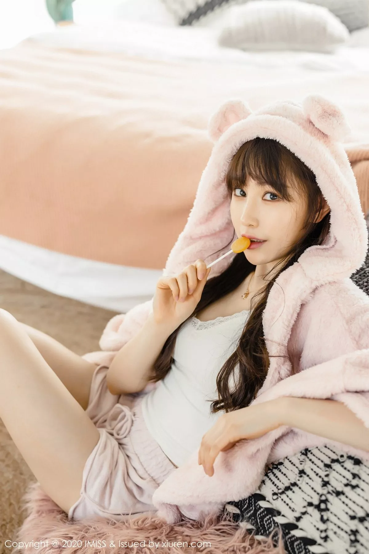 秀人集.com_[IMISS爱蜜社]Vol.457_气质女神Lynn刘奕宁私房超透连身裙露性感内衣撩人诱惑写真52P