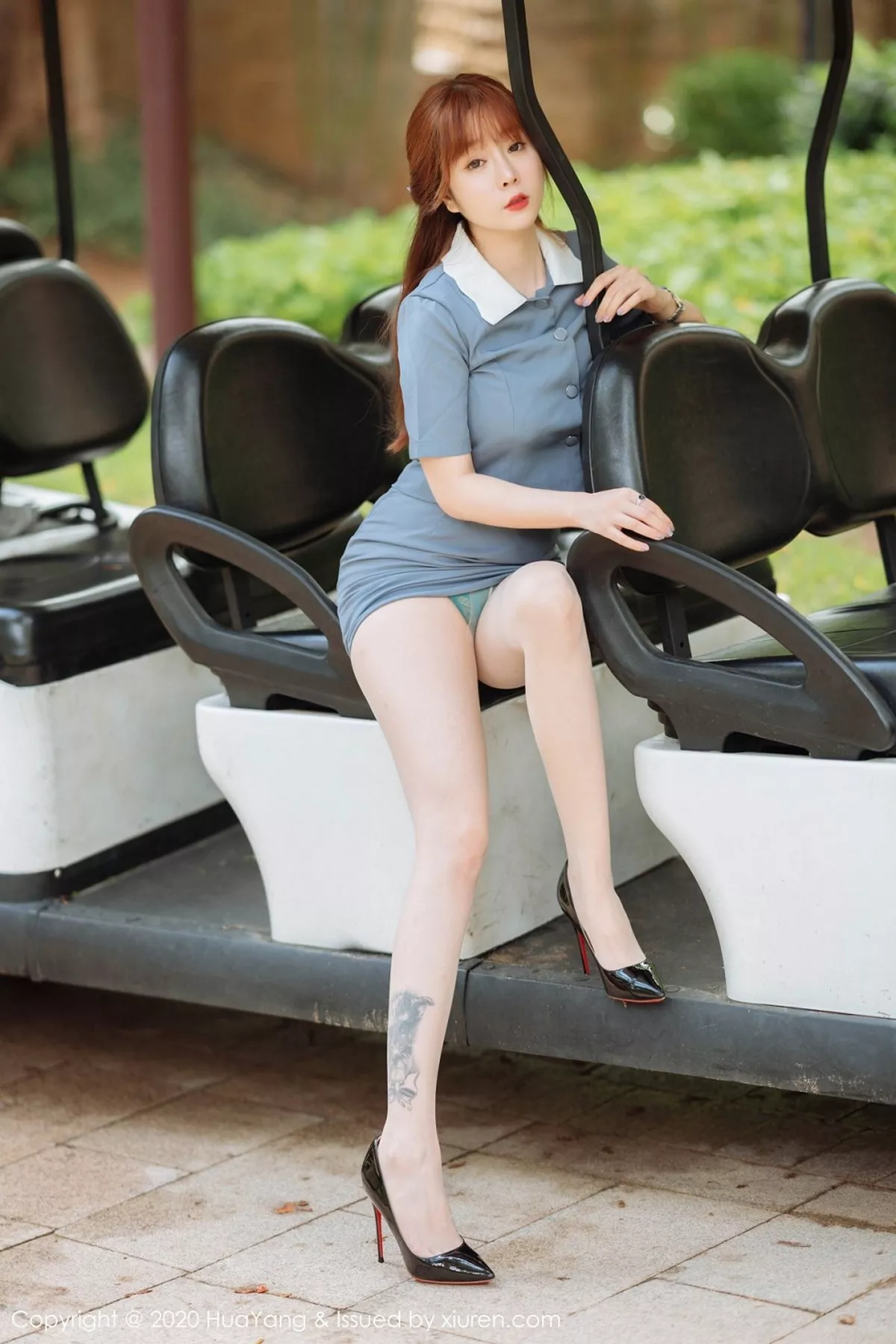 秀人集.com_[HuaYang花漾]Vol.257_女神王雨纯三亚旅拍户外职业装配无内肉丝裤袜诱惑写真87P