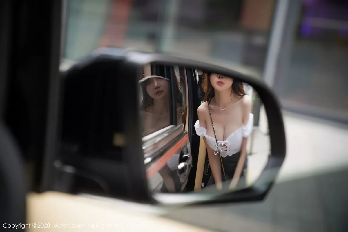 秀人集.com_[XiuRen秀人网]No.2408_女神糯美子Mini商务车车拍主题性感短裙秀火辣身材诱惑写真71P