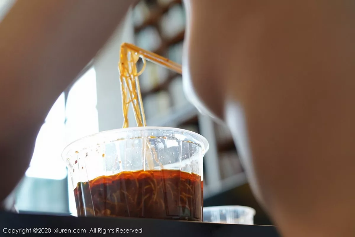 秀人集.com_[XiuRen秀人网]No.2676_嫩模仓井优香居家厨娘主题私房白色女仆装配丁字裤惹火诱惑写真37P