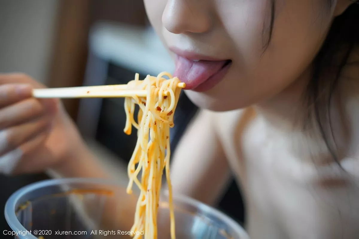 秀人集.com_[XiuRen秀人网]No.2676_嫩模仓井优香居家厨娘主题私房白色女仆装配丁字裤惹火诱惑写真37P