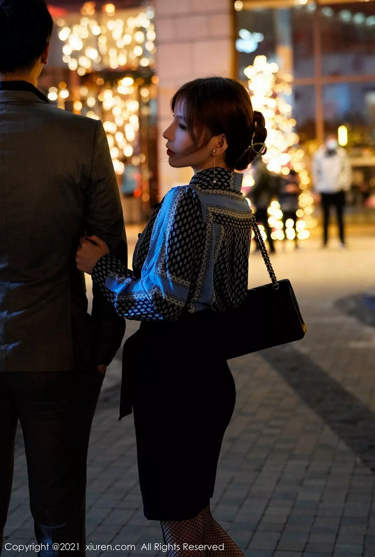 秀人集.com_[XiuRen秀人网]No.3097_女神周于希剧情主题私房性感内衣配吊带黑丝渔网撩人诱惑写真82P