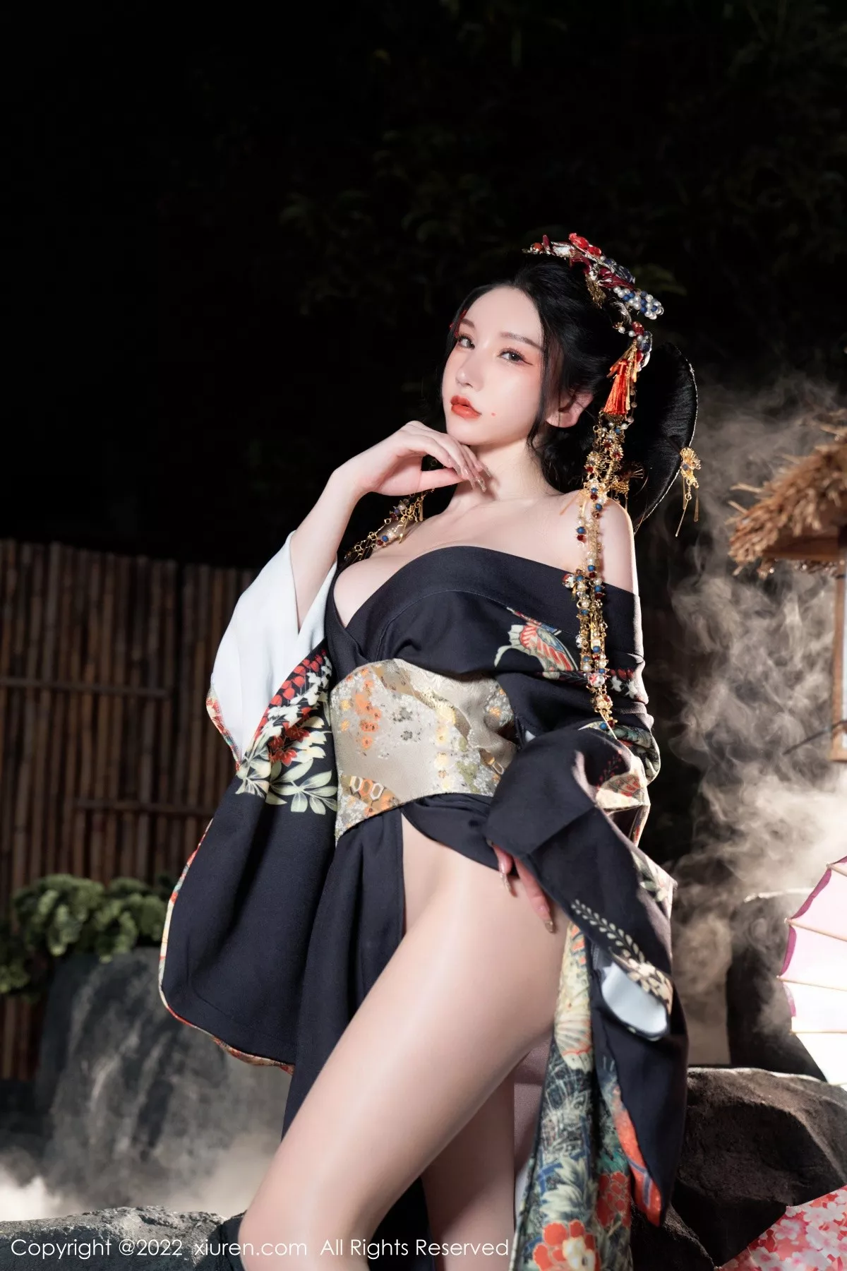 秀人集.com_[XiuRen秀人网]No.5537_女神周于希Sally宽衣解带主题日系风脱和服露翘臀美腿诱惑写真80P