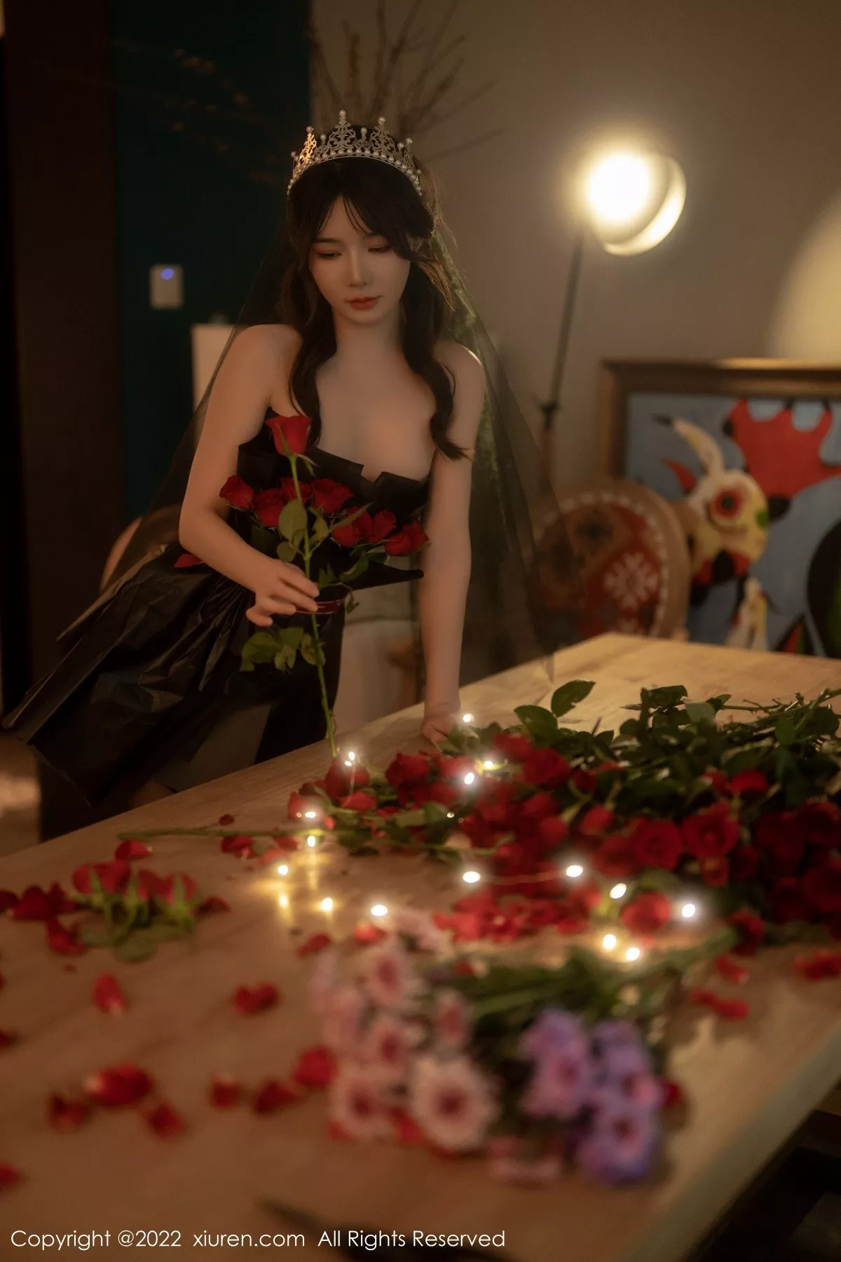 秀人集.com_[XiuRen秀人网]No.5552_模特婠婠么私房性感黑色露肩连衣裙配超薄黑丝秀曼妙身材写真74P