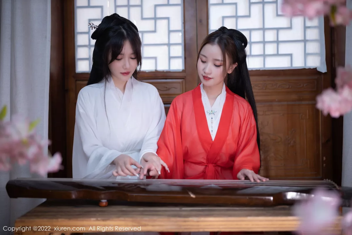 秀人集.com_[XiuRen秀人网]No.5811_模特鱼子酱Fish古筝弹奏情节古装服饰秀曼妙身姿性感迷人写真82P