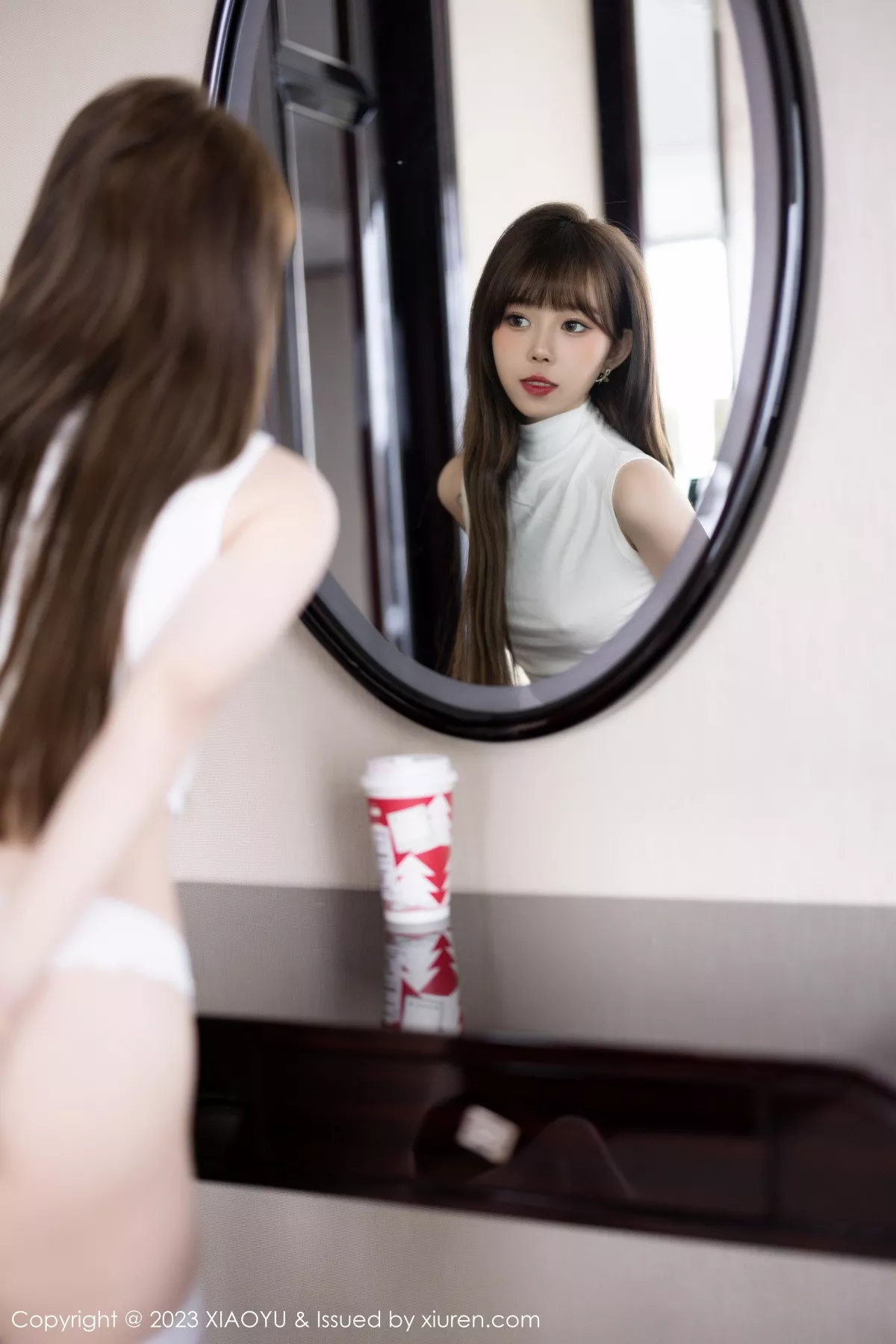 秀人集.com_[XiaoYu画语界]Vol.949_模特奶瓶性感白色轻透收身上衣配蓝色短裙秀曼妙身姿迷人写真90P