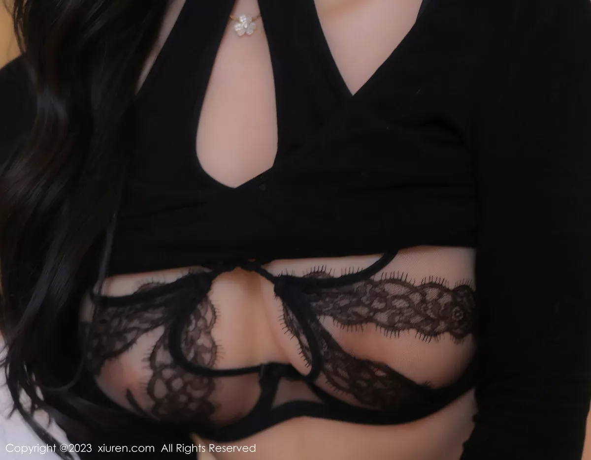 秀人集.com_[XiuRen秀人网]No.6212_模特林珊珊黑色收身服饰露性感黑色轻透蕾丝内衣极致诱惑写真81P