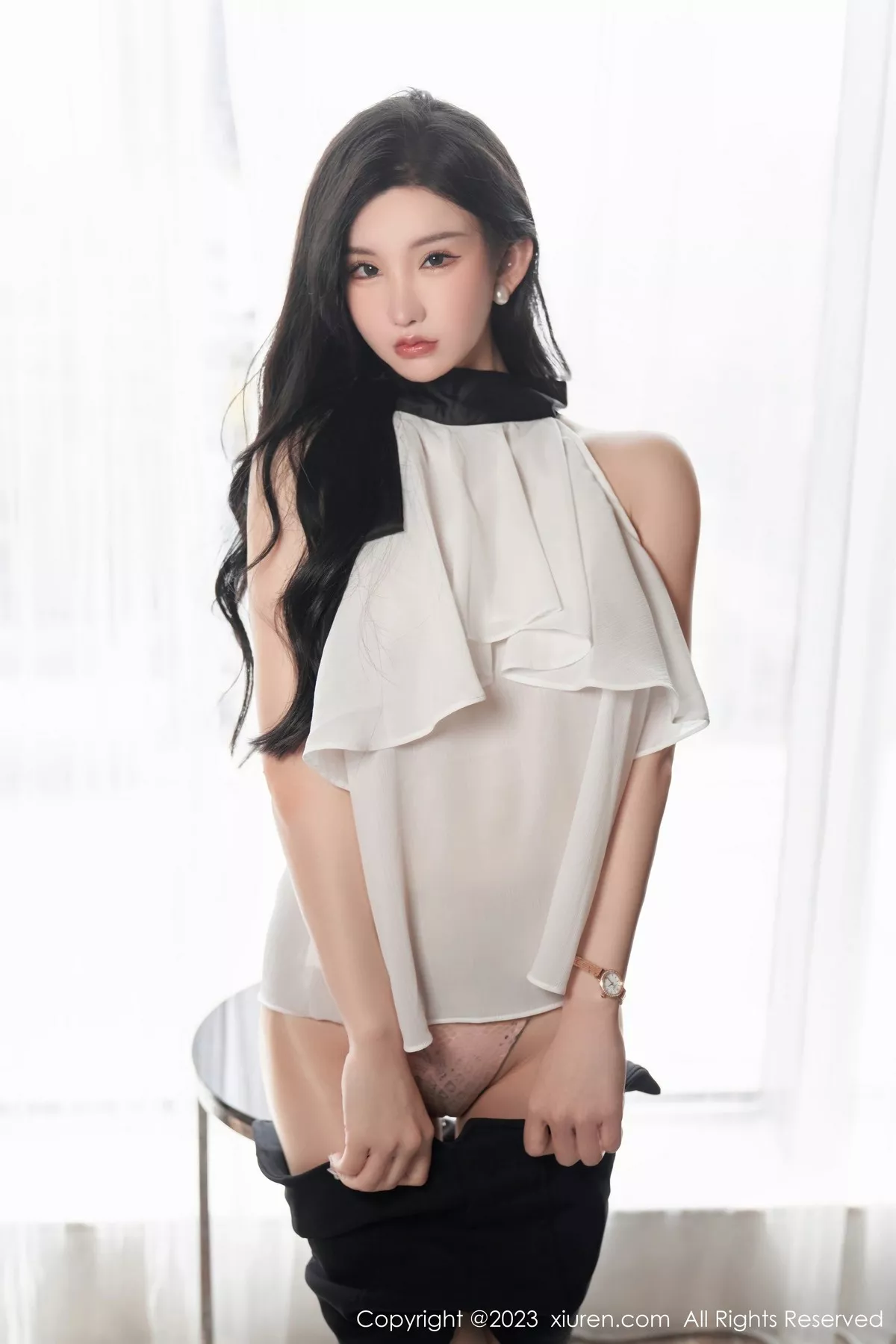 秀人集.com_[XiuRen秀人网]No.6435_女神周于希Sally澳门旅拍白色薄纱服饰配超薄肉丝撩人诱惑写真83P