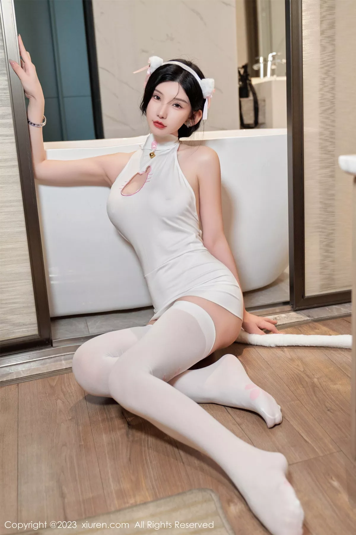 秀人集.com_[XiuRen秀人网]No.7289_女神周于希Sally新人试镜性感猫女郎服饰秀完美身材诱惑写真100P