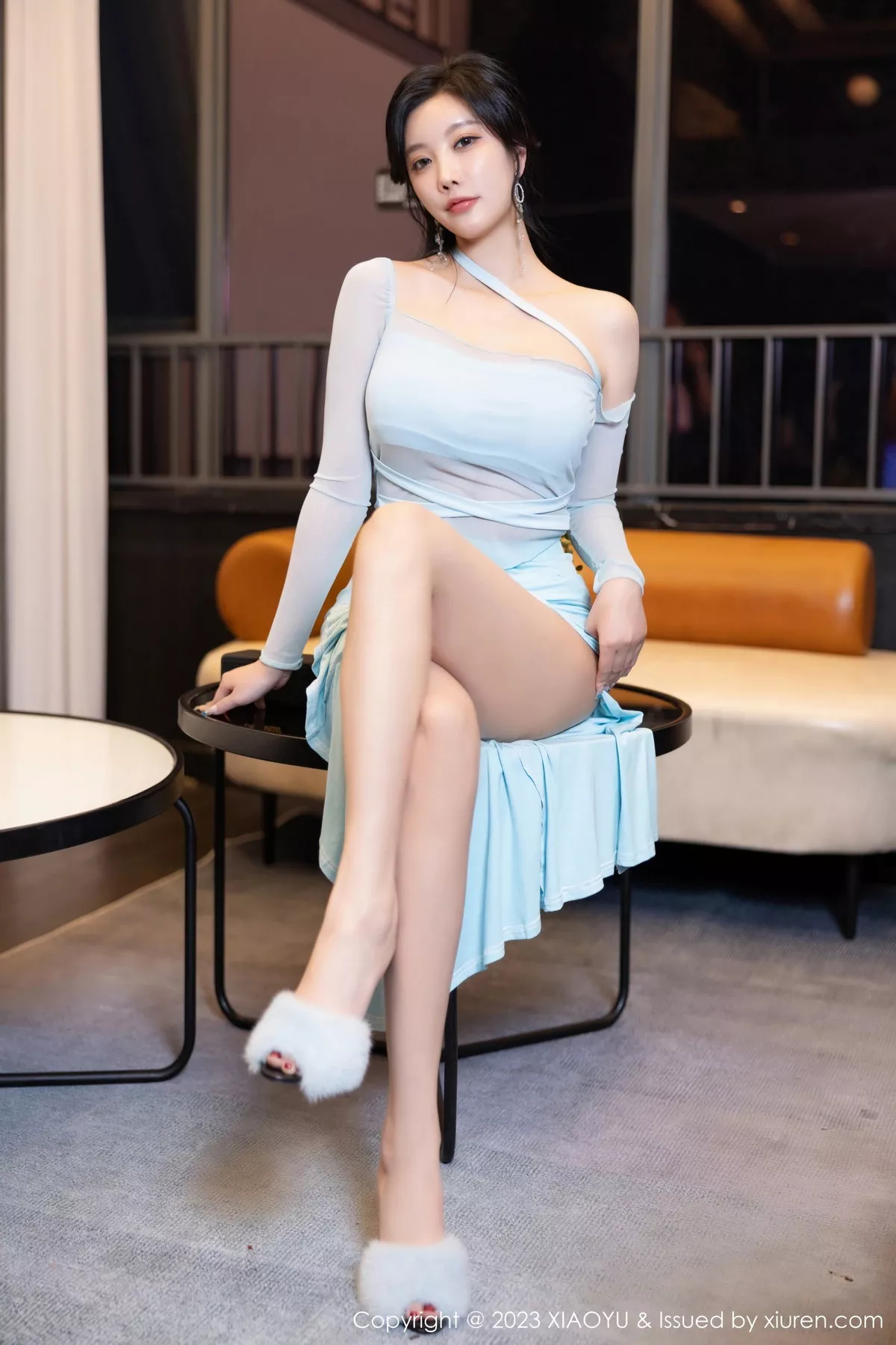 秀人集.com_[XiaoYu画语界]Vol.1139_女神杨晨晨Yome性感淡蓝连衣长裙配蕾丝袜秀丰腴身姿迷人写真84P