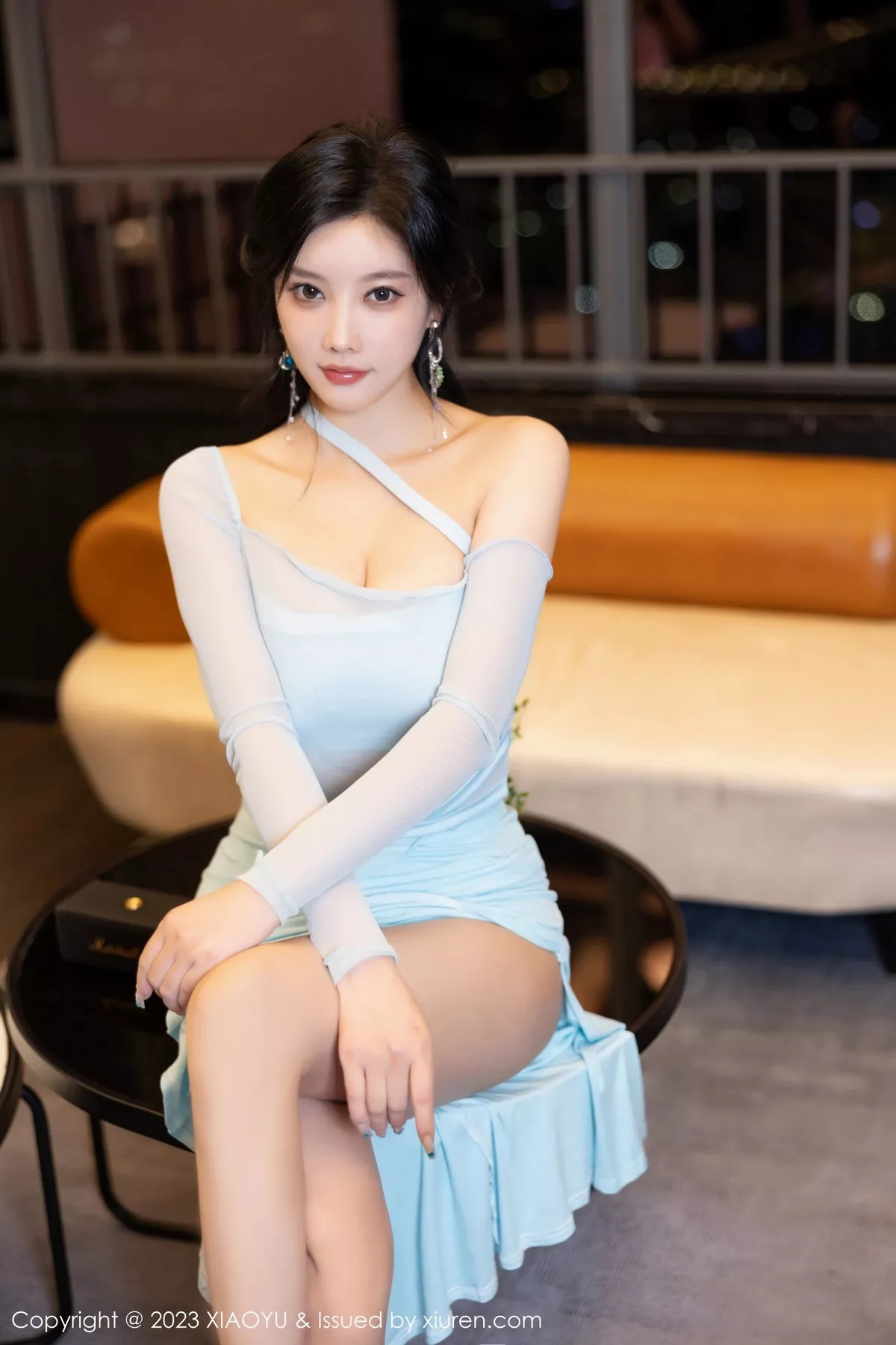 秀人集.com_[XiaoYu画语界]Vol.1139_女神杨晨晨Yome性感淡蓝连衣长裙配蕾丝袜秀丰腴身姿迷人写真84P