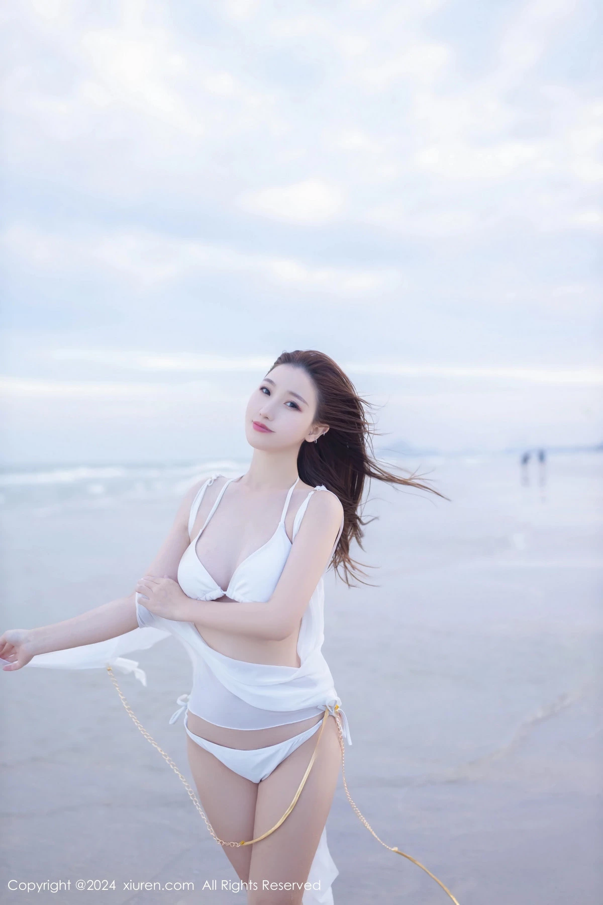 秀人集.com_[XiuRen秀人网]No.8123_模特杏子Yada户外性感白色比基尼服饰秀完美身材迷人诱惑写真81P