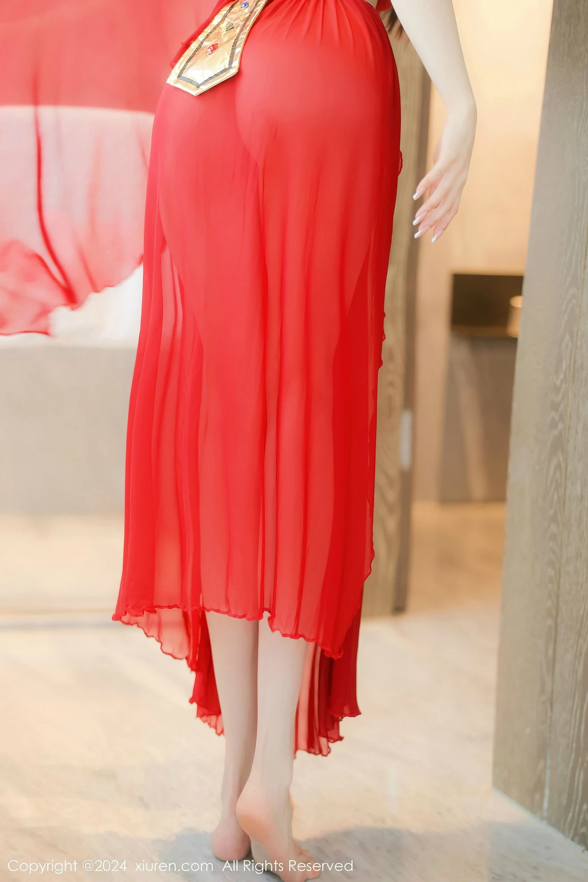 秀人集.com_[XiuRen秀人网]No.8420_模特清妙异域舞娘装扮性感红色舞裙秀曼妙身姿修长美腿迷人写真93P