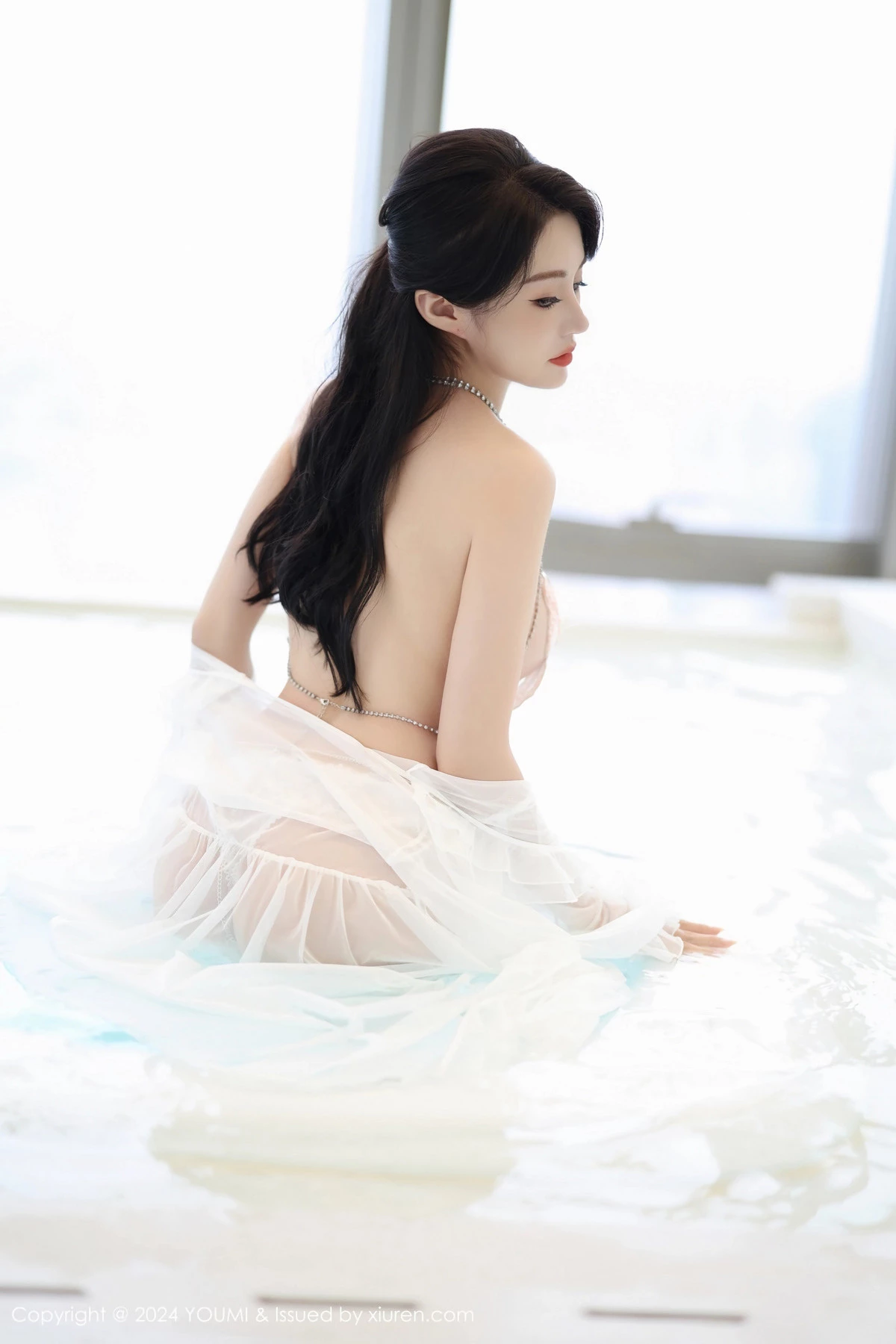 秀人集.com_[YouMi尤蜜荟]Vol.1065_模特林幼一性感白色轻透上衣露蝴蝶情趣内衣秀丰腴身姿诱惑写真68P