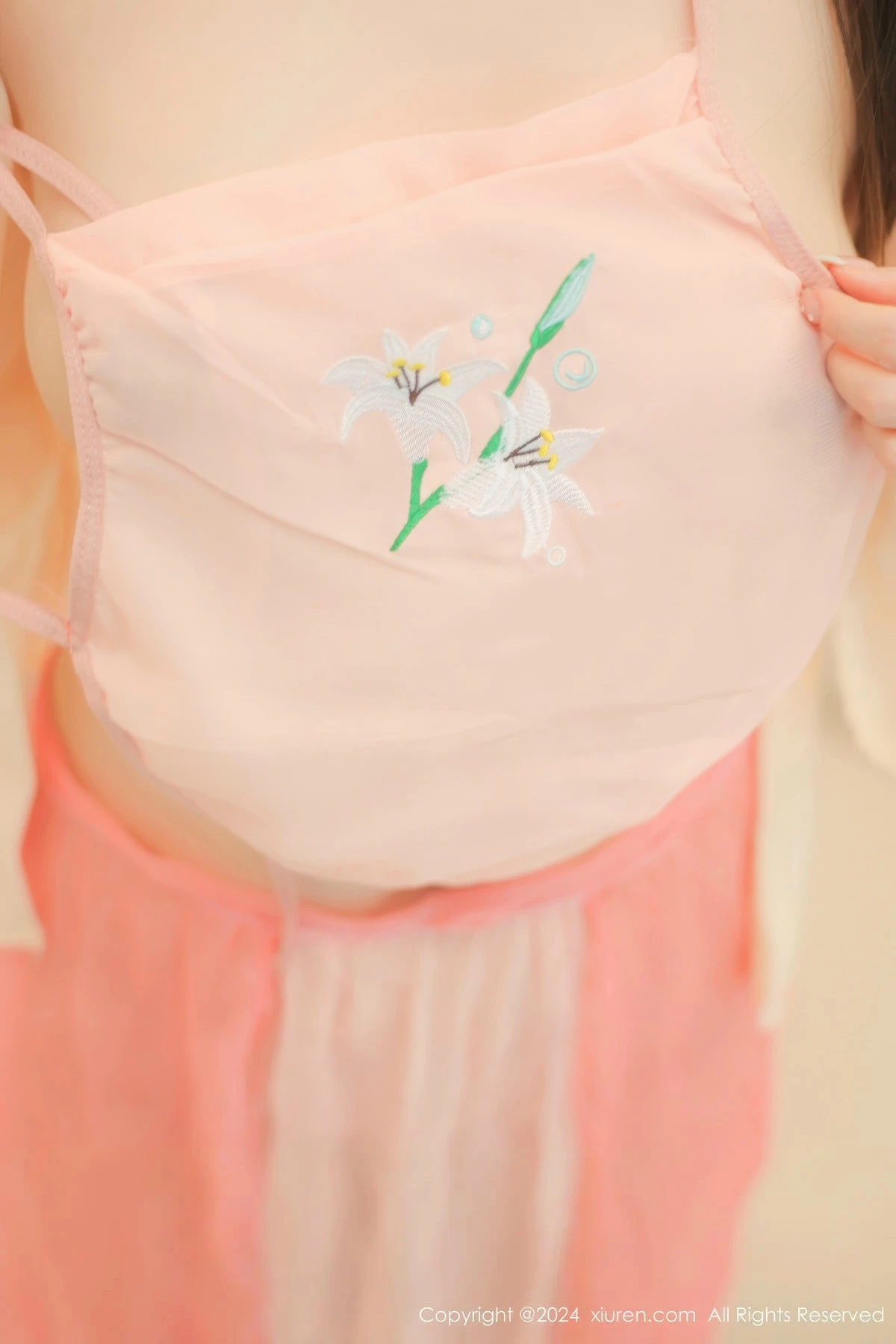 秀人集.com_[XiuRen秀人网]No.8906_模特软软酱私房性感粉色古装薄纱服饰秀曼妙身姿惹火诱惑写真89P