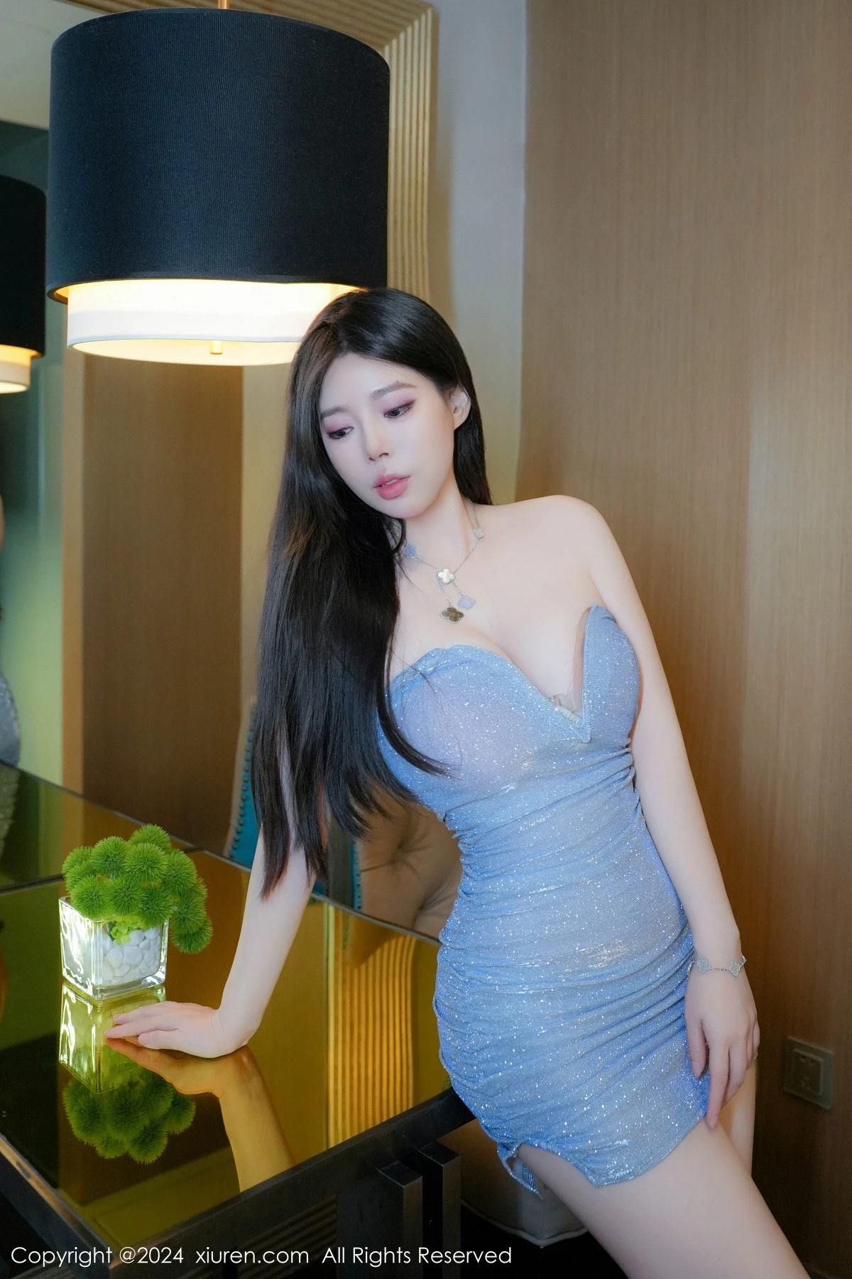 秀人集.com_[XiuRen秀人网]No.9060_模特白茹雪abby性感浅蓝色露肩连衣短裙秀丰腴身材迷人诱惑写真73P