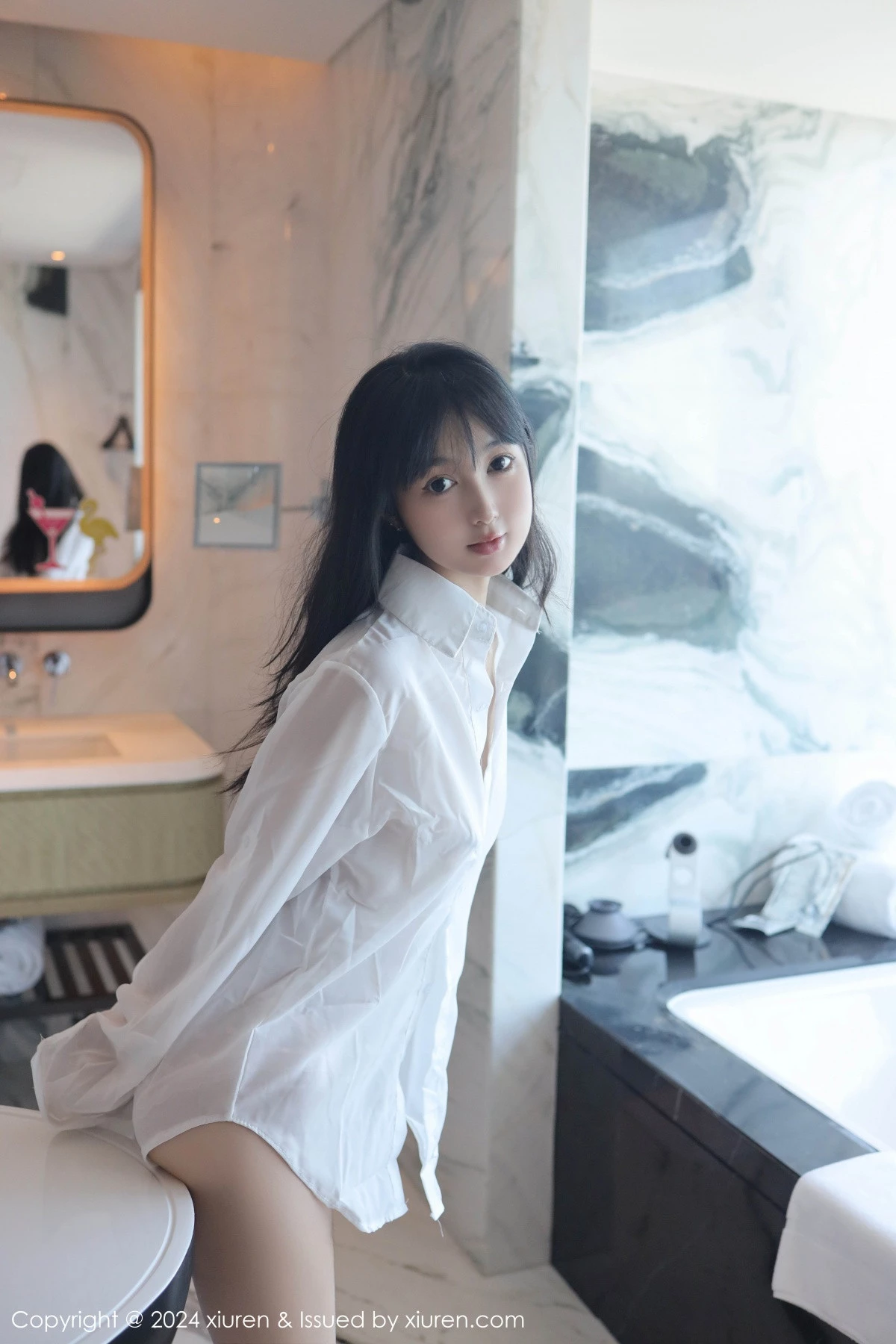 秀人集.com_[XiuRen秀人网]No.9251_新人模特林好好私房浴室性感白色衬衣半脱秀曼妙身姿诱惑写真67P