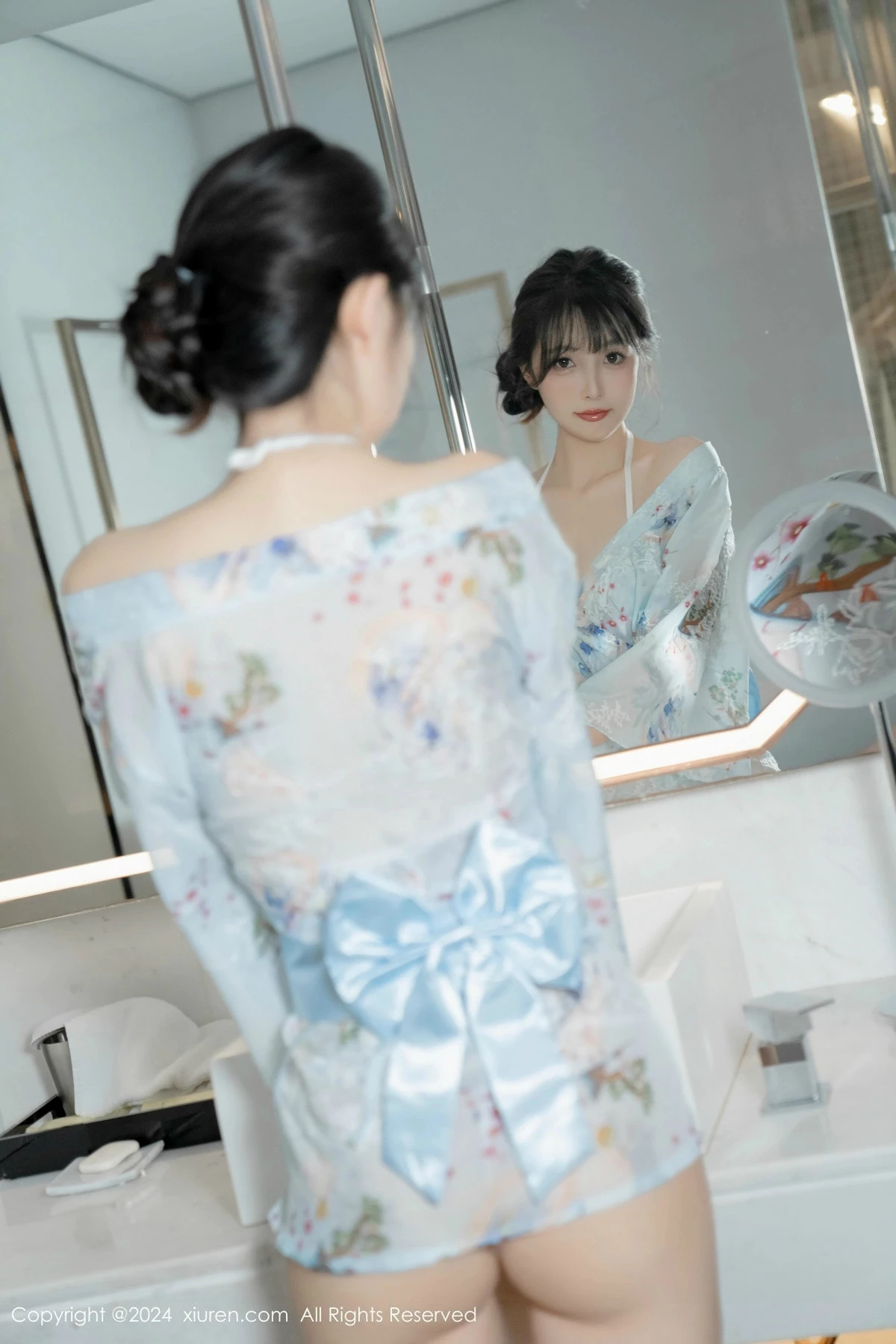 秀人集.com_[XiuRen秀人网]No.9632_模特林星阑性感浅蓝色连衣短裙配白色丝袜秀曼妙身姿诱惑写真85P