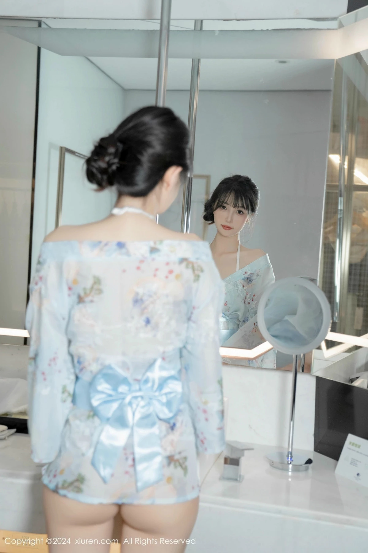 秀人集.com_[XiuRen秀人网]No.9632_模特林星阑性感浅蓝色连衣短裙配白色丝袜秀曼妙身姿诱惑写真85P