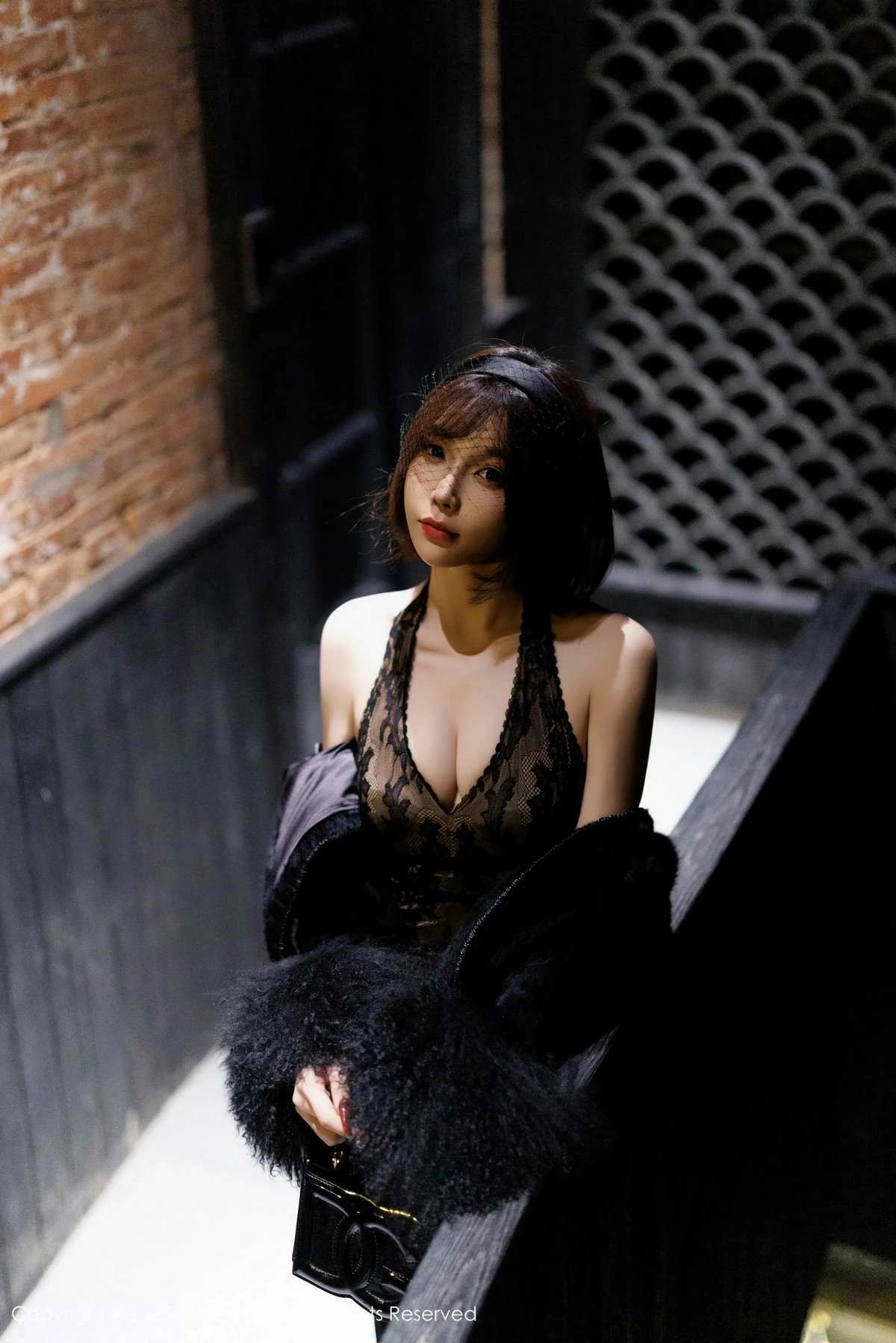 秀人集.com_[XiuRen秀人网]No.9880_女神徐莉芝Booty性感黑色连衣裙+情趣内衣秀曼妙身姿诱惑写真85P