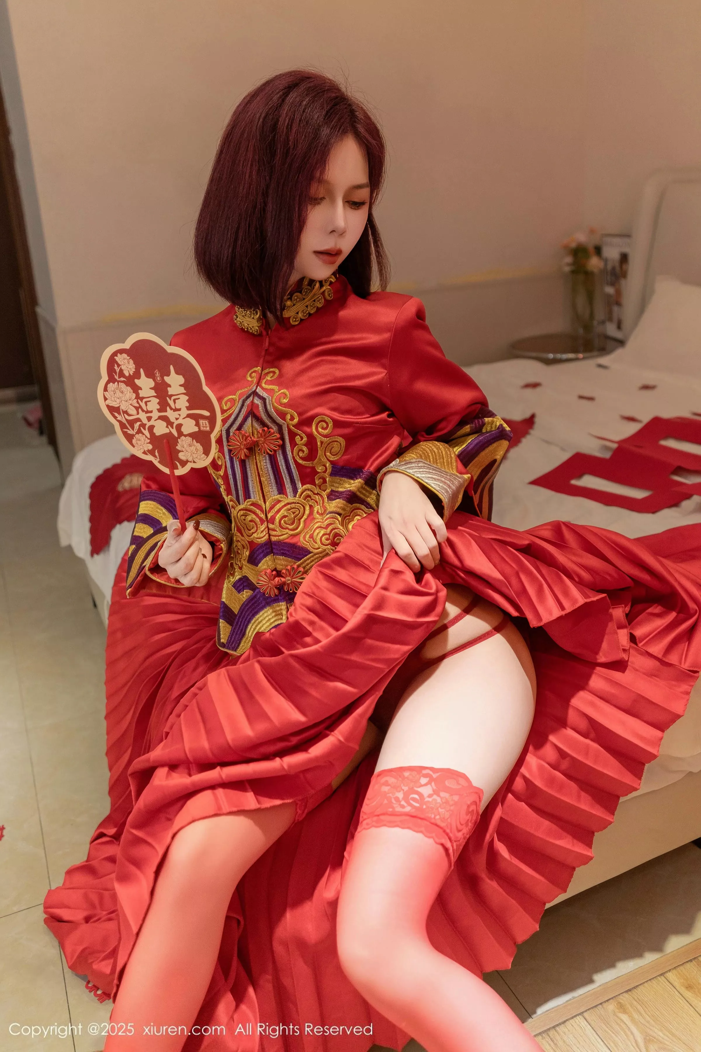 秀人集.com_[XiuRen秀人网]No.9995_模特白芷yy新婚主题性感红色蕾丝内衣配红丝袜秀曼妙身姿诱惑写真90P