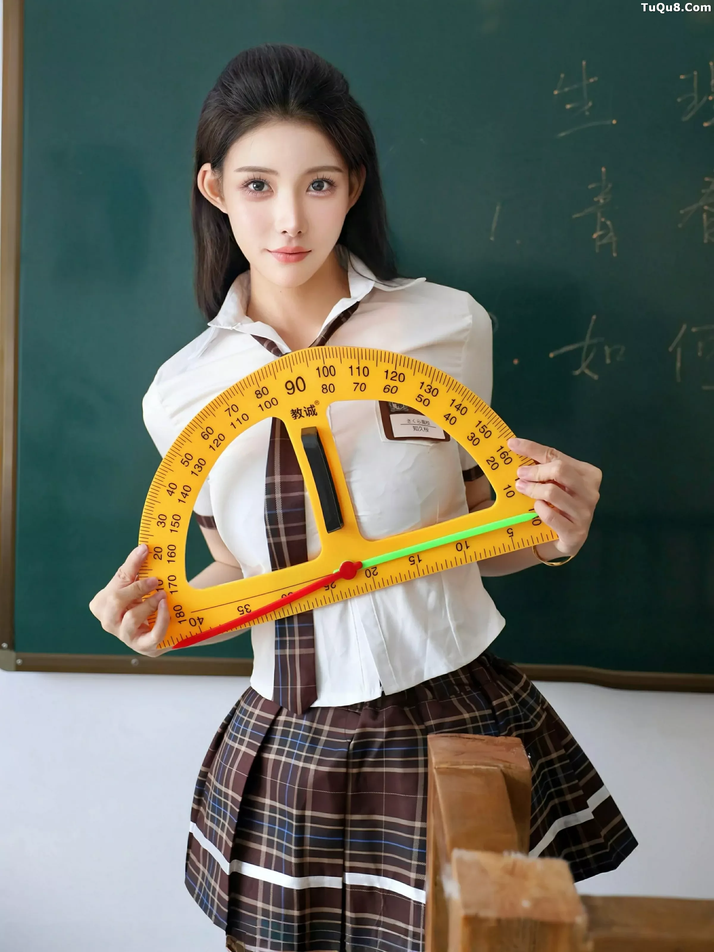 秀人集.com_[XiuRen秀人网]No.10512_模特梨霜儿性感学妹制服露黑色内衣配黑丝袜秀凹凸身材诱惑写真81P