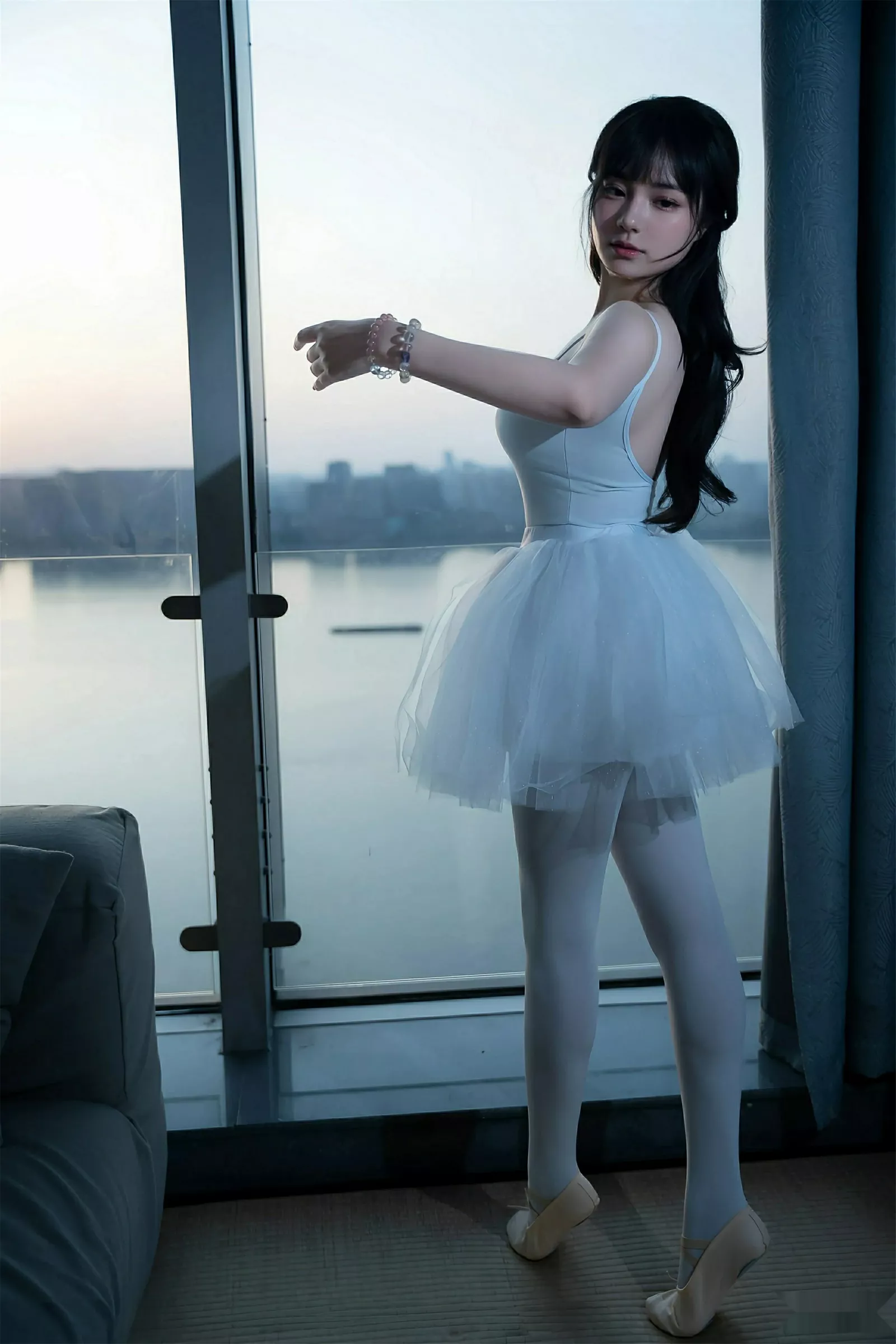 秀人集.com_[XiuRen秀人网]No.10575_模特软情性感白色芭蕾短裙配白色丝袜秀曼妙身姿完美诱惑写真78P