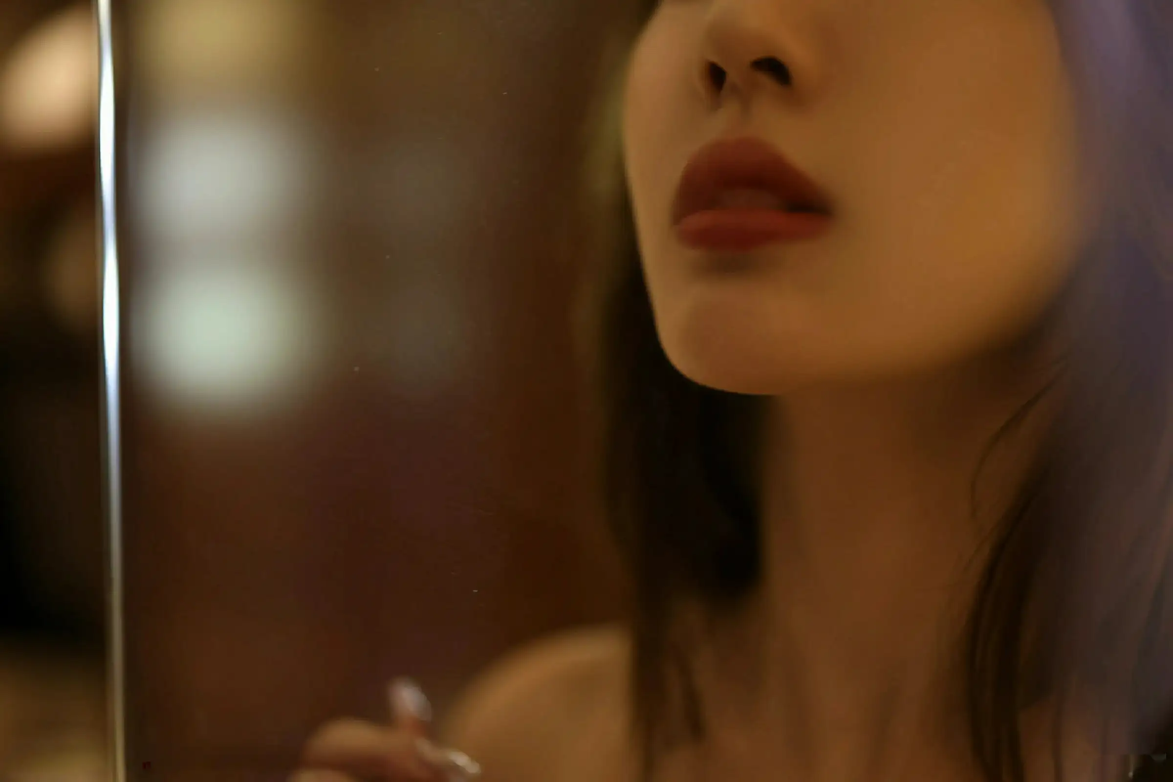 秀人集.com_[YouMi尤蜜荟]Vol.1156_新人模特桃桃·夭夭twins黑色长裙露黑色内衣秀曼妙身材诱惑写真70P