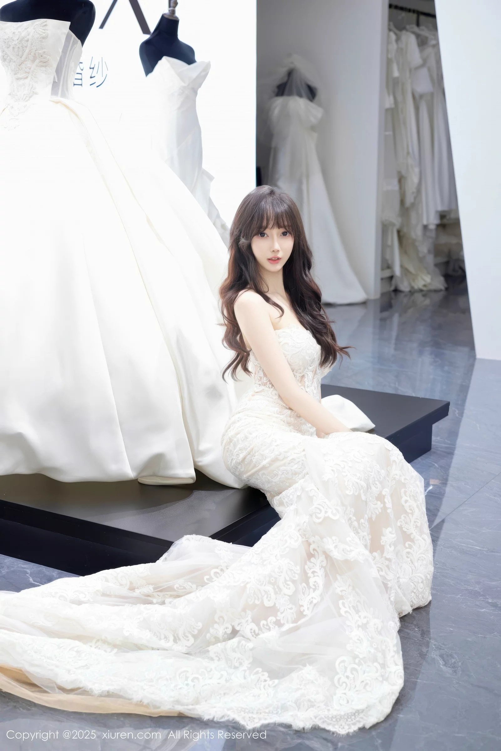 秀人集.com_[XiuRen秀人网]No.10663_模特玥儿玥er私房性感白色婚纱礼裙秀完美身材迷人诱惑写真58P