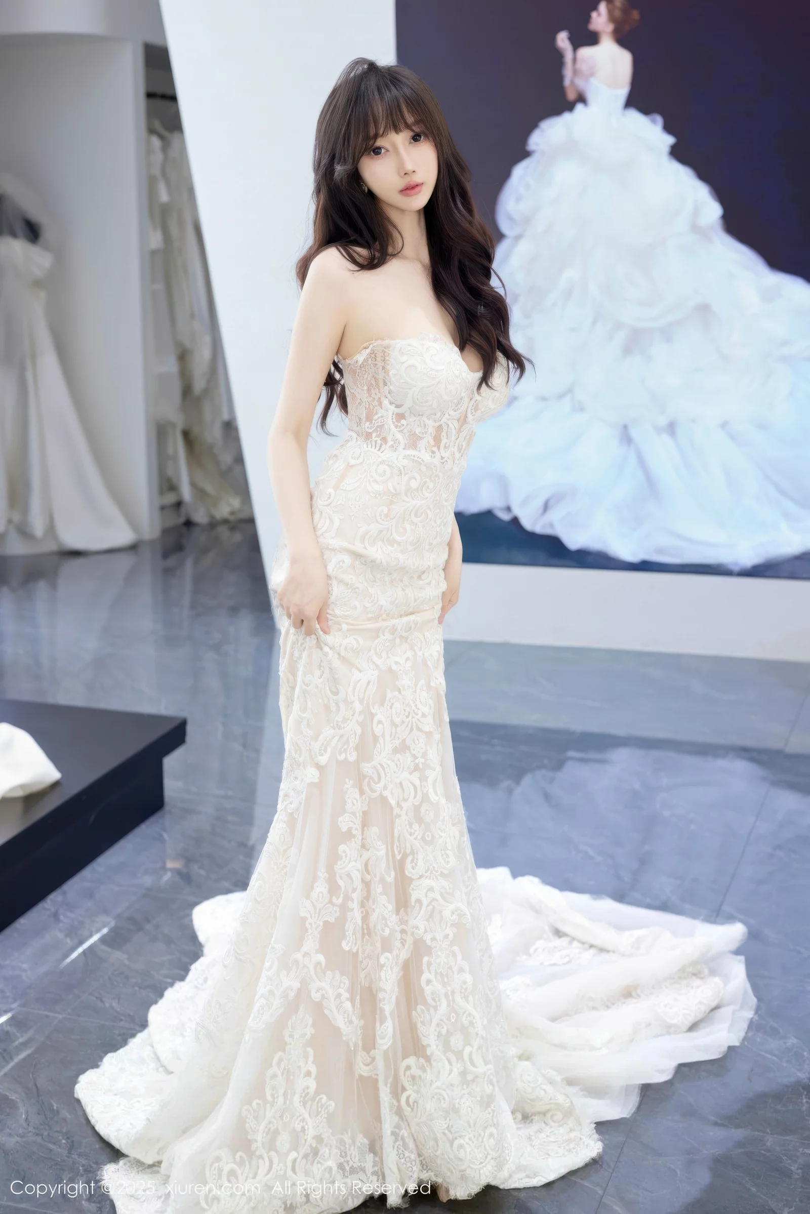 秀人集.com_[XiuRen秀人网]No.10663_模特玥儿玥er私房性感白色婚纱礼裙秀完美身材迷人诱惑写真58P