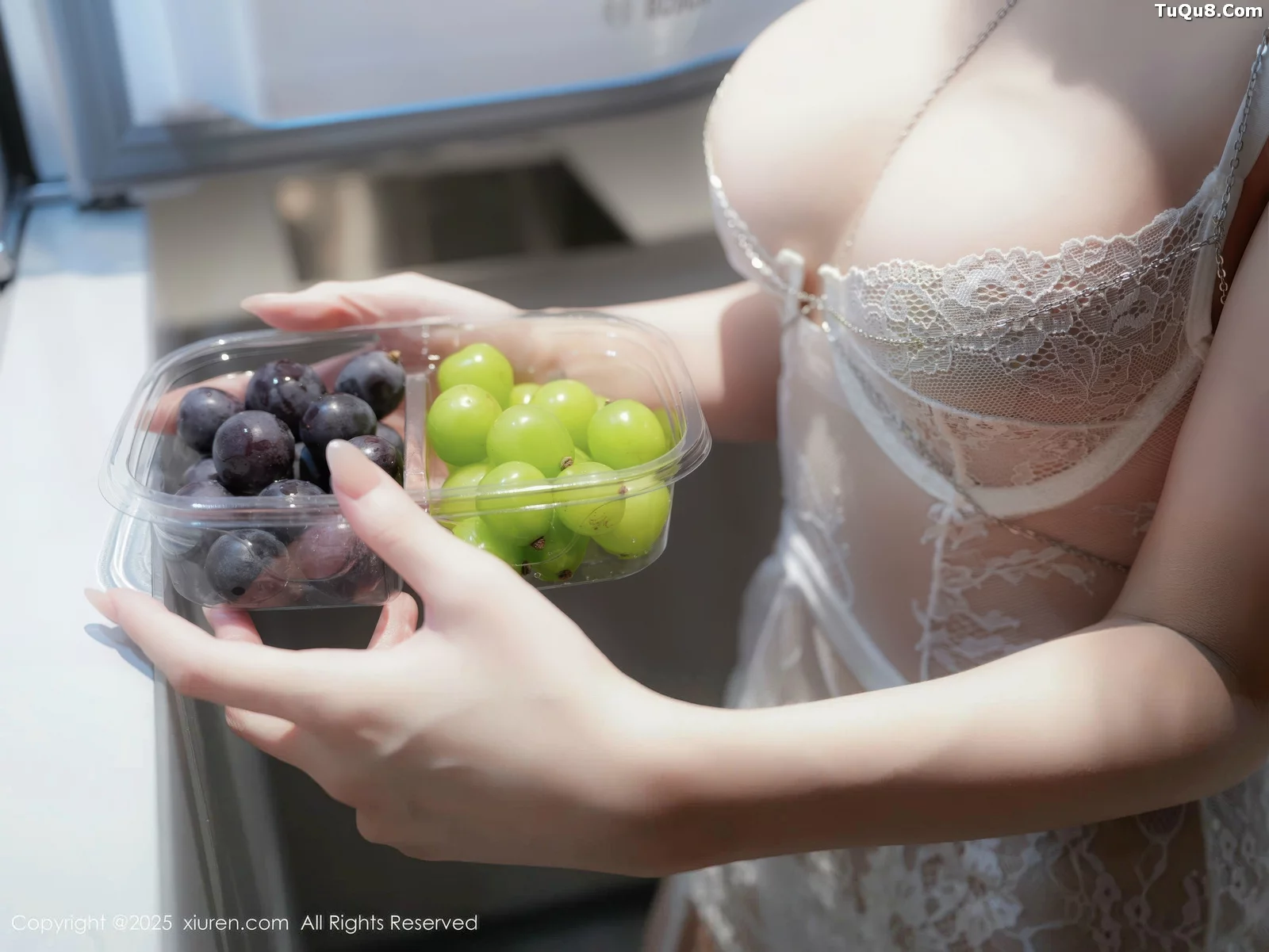 秀人集.com_[XiuRen秀人网]No.10722_模特林嘉旎私房性感白色情趣内衣配白丝吊袜秀凹凸身材诱惑写真70P