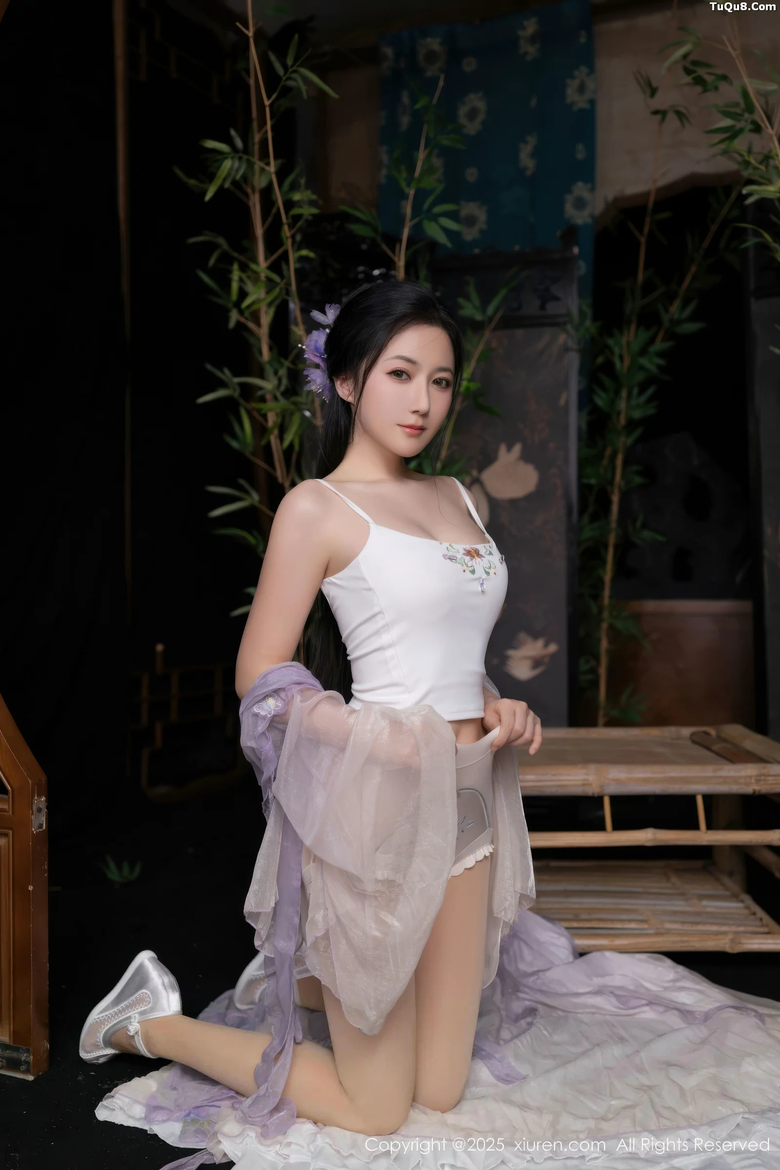 秀人集.com_[XiuRen秀人网]No.10737_模特鱼子酱Fish性感紫色连衣裙配白色丝袜秀曼妙身姿诱惑写真74P