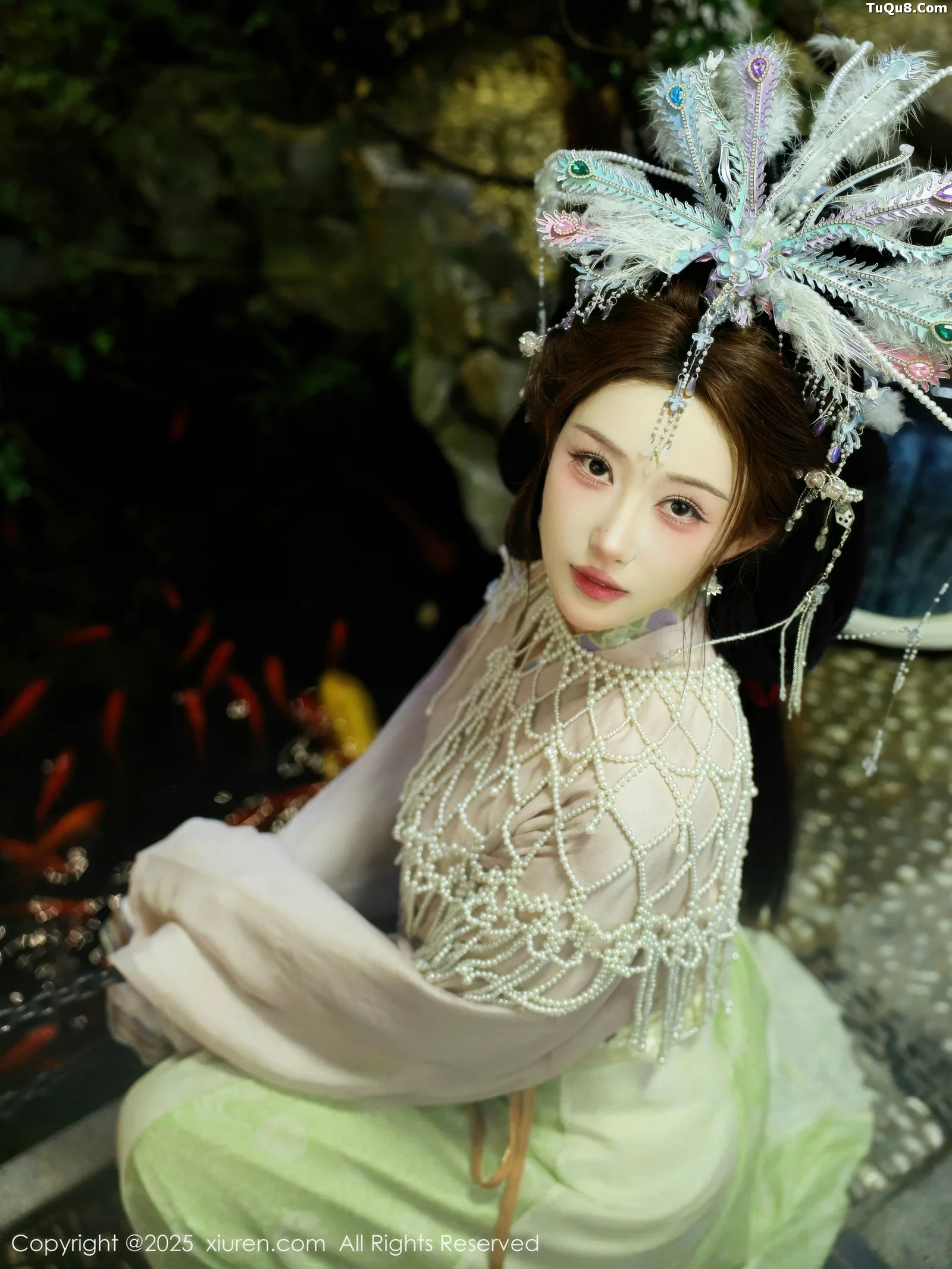 秀人集.com_[XiuRen秀人网]No.10736_模特金允希Yuki性感浅色古装薄纱服饰秀丰腴身材迷人诱惑写真80P