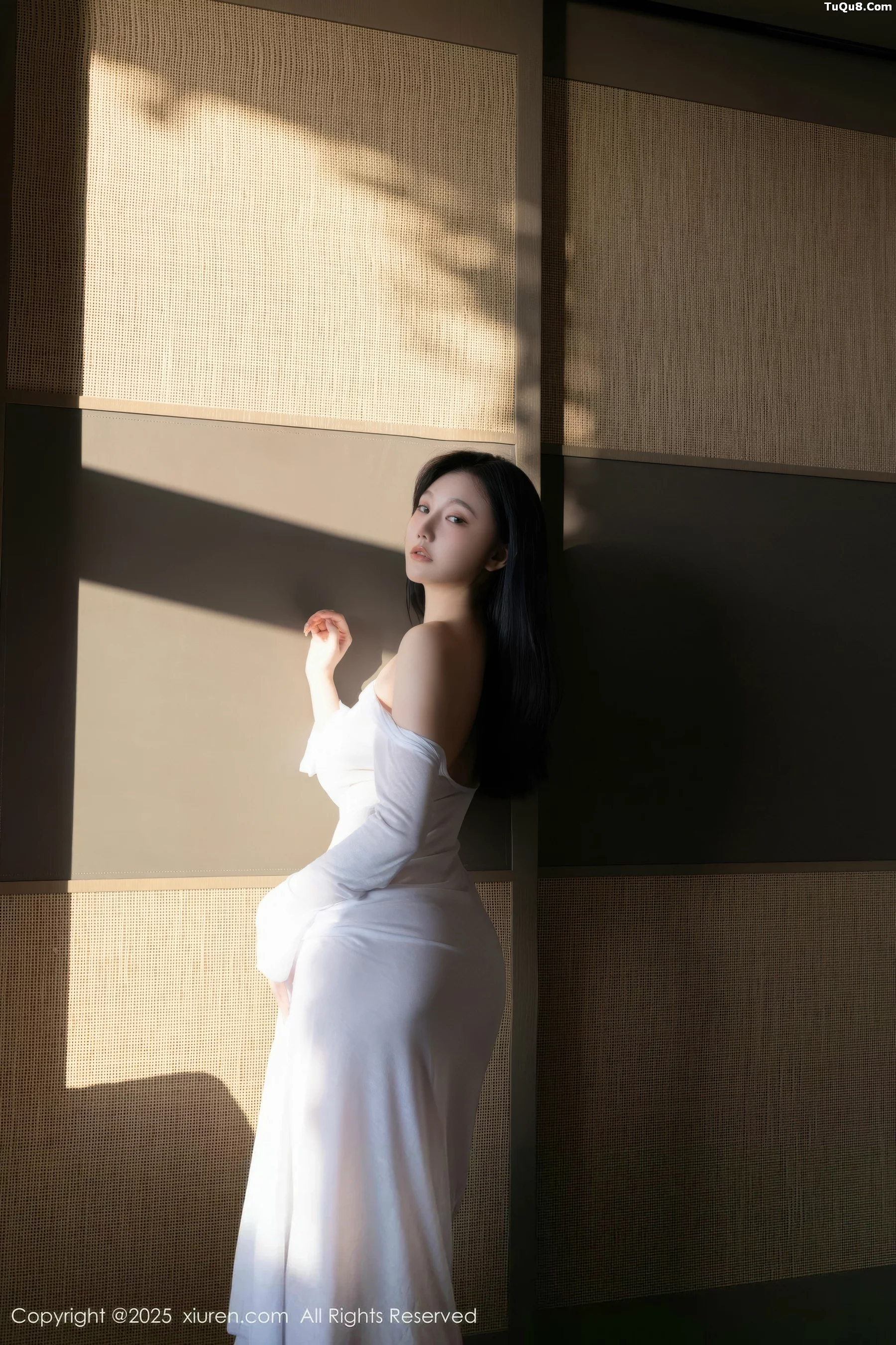 秀人集.com_[XiuRen秀人网]No.10747_模特安然anran性感白色连衣长裙配超薄肉色秀曼妙身姿诱惑写真80P