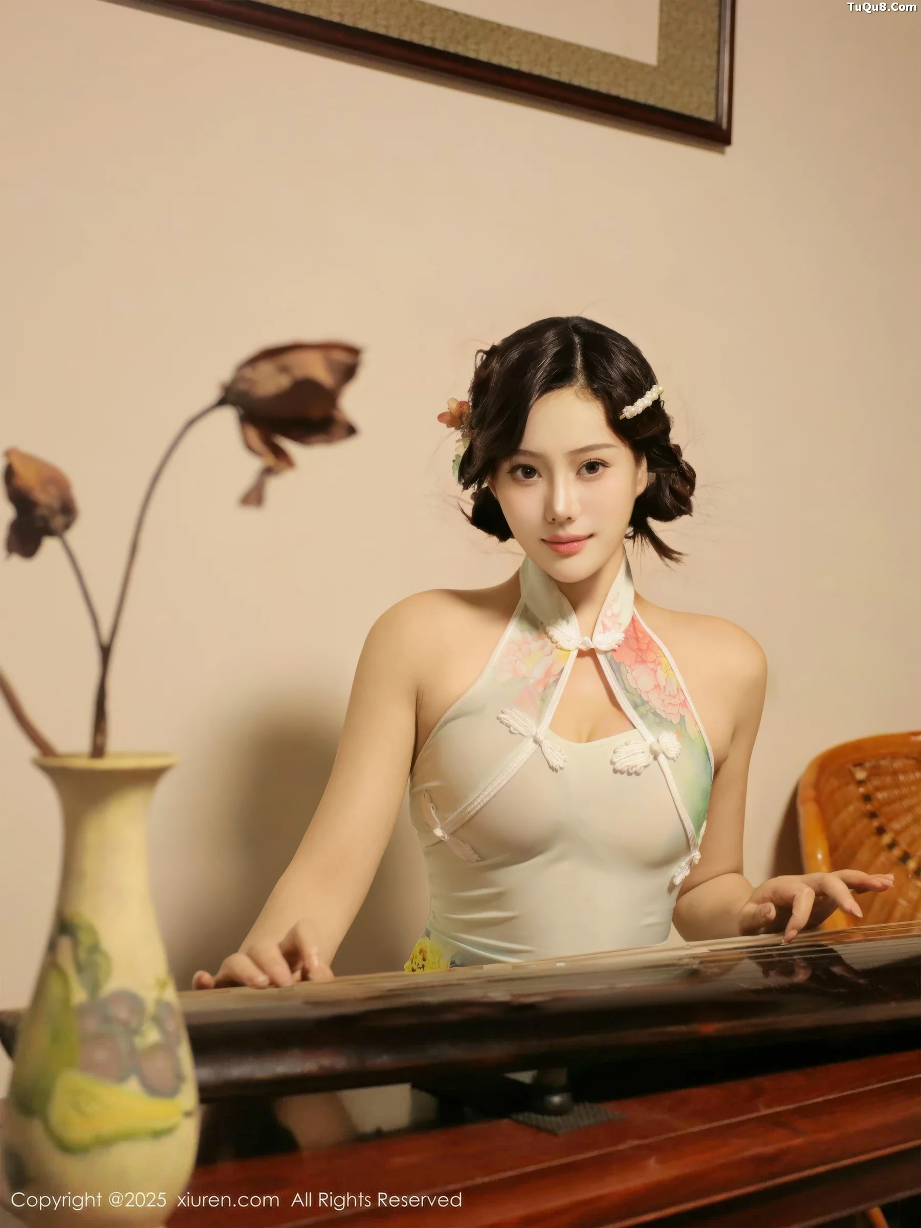 秀人集.com_[XiuRen秀人网]No.10749_新人模特莉莉安娜o性感绿色旗袍配超薄肉丝秀丰满身材诱惑写真73P