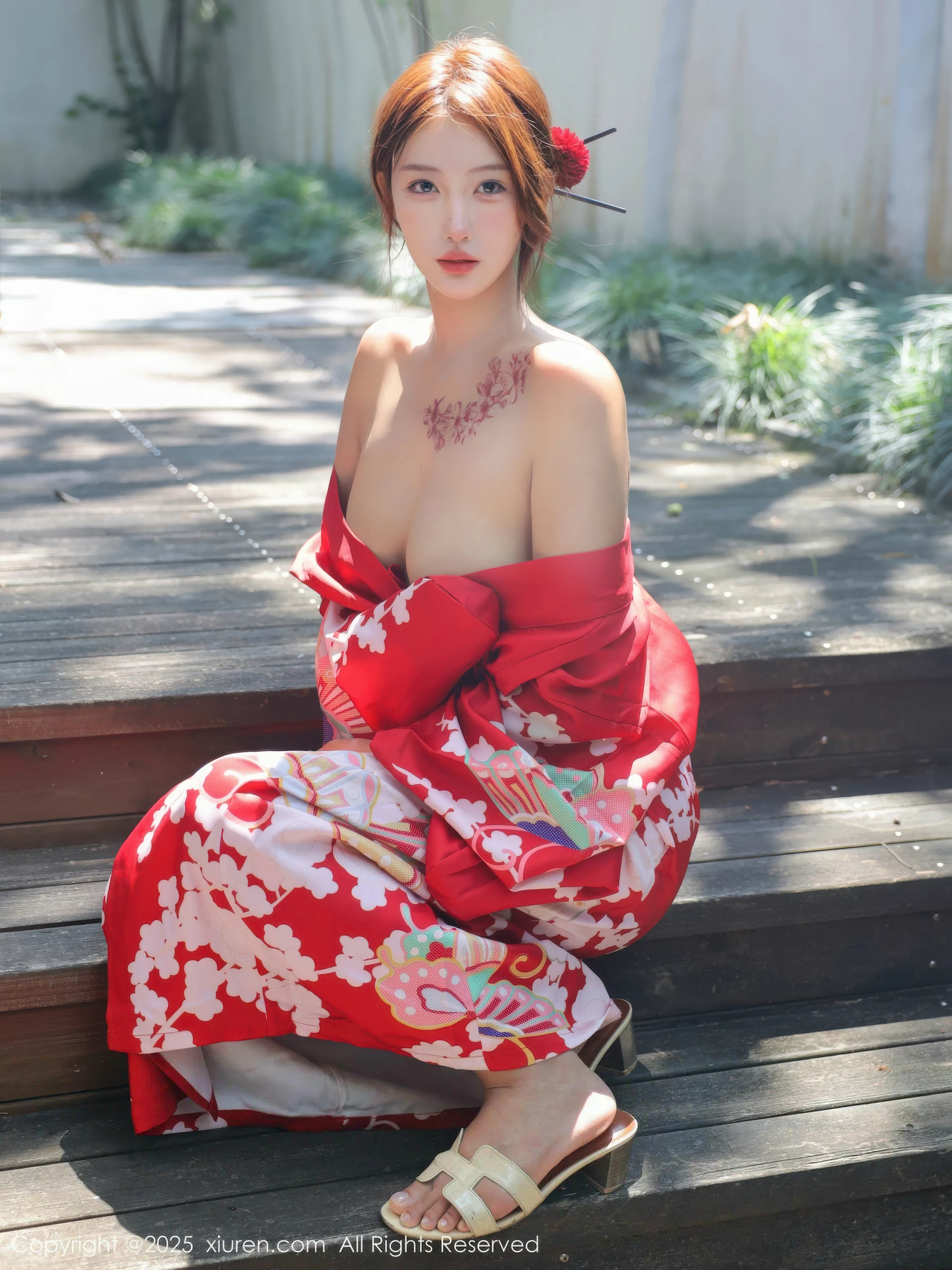 秀人集.com_[XiuRen秀人网]No.10683_模特金允希Yuki户外性感红色和服半脱秀完美身材惹火诱惑写真80P