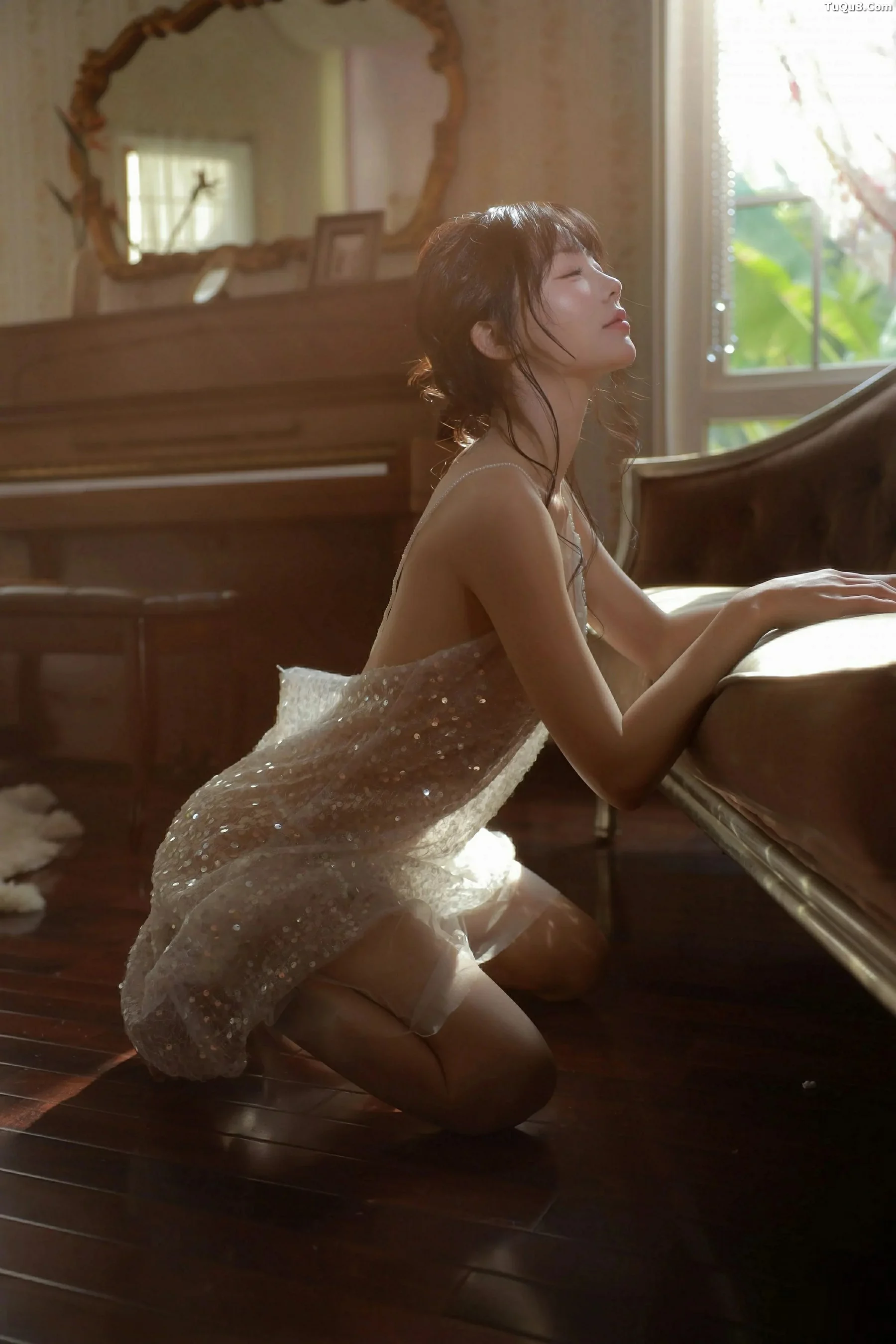 秀人集.com_[XiuRen秀人网]No.10799_模特佘贝拉Bella性感连衣长裙露白色情趣内衣秀完美身材诱惑写真73P