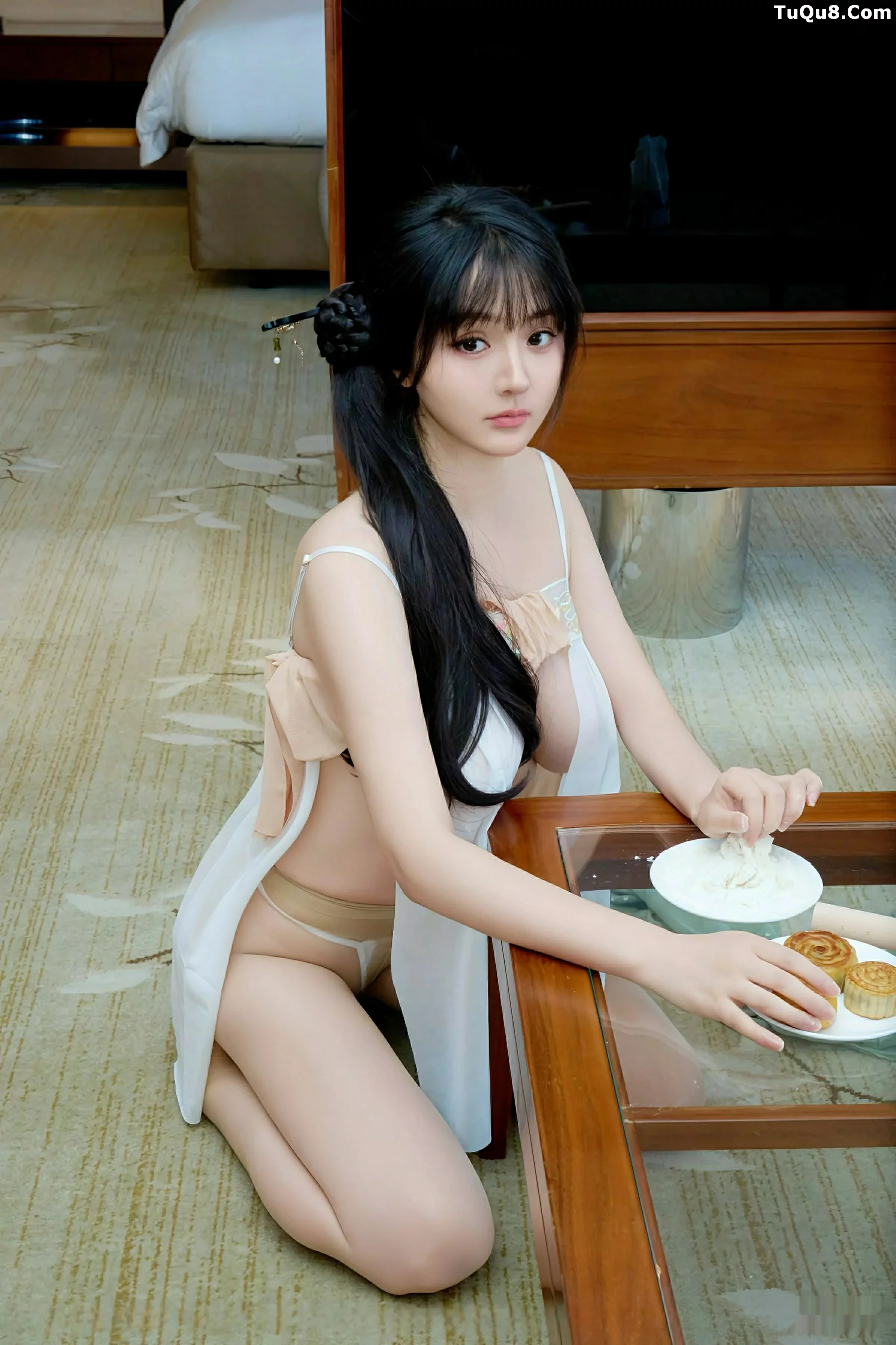 秀人集.com_[XiuRen秀人网]No.10818_新人模特沈南汐RuRu性感浅色古风服饰配超薄肉丝秀美腿诱惑写真56P