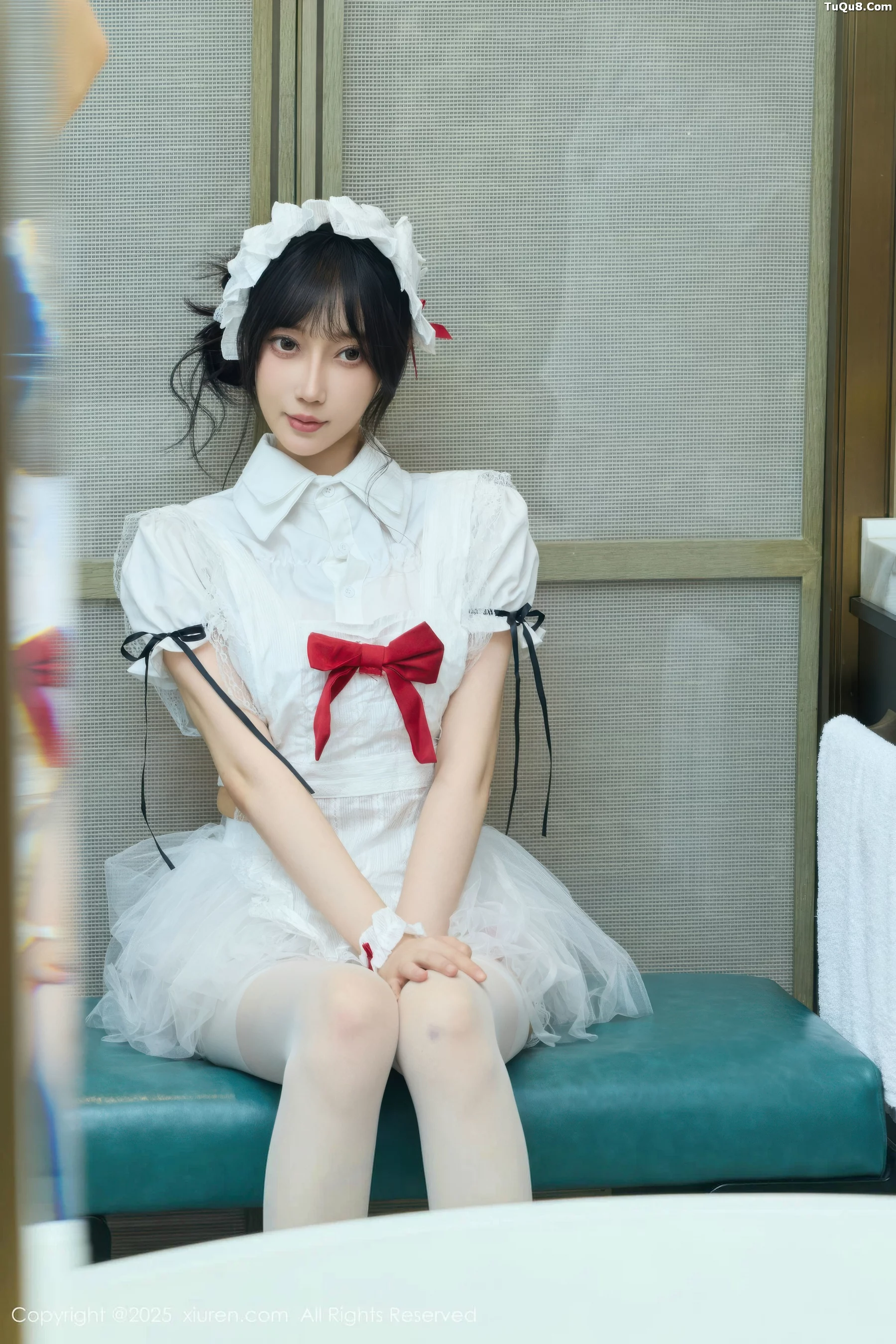 秀人集.com_[XiuRen秀人网]No.10827_模特玥儿玥er性感萝莉女仆装配白丝吊袜秀完美身材迷人诱惑写真64P