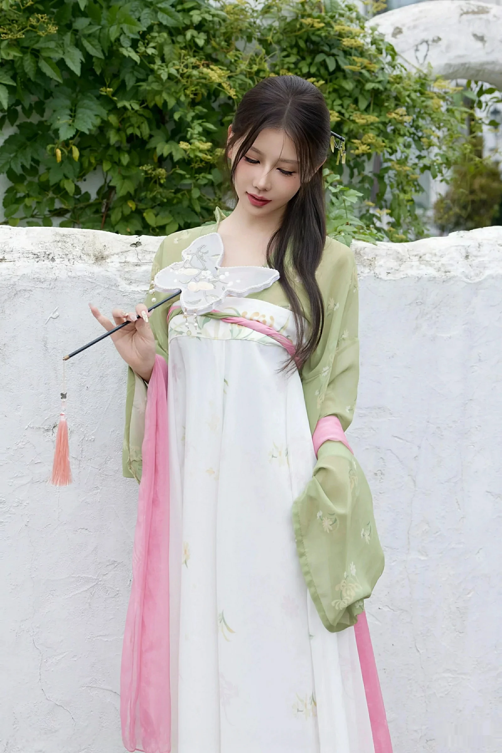 秀人集.com_[XiuRen秀人网]No.10834_模特尹甜甜sunny性感薄纱汉服装扮配超薄肉丝秀完美身材诱惑写真83P