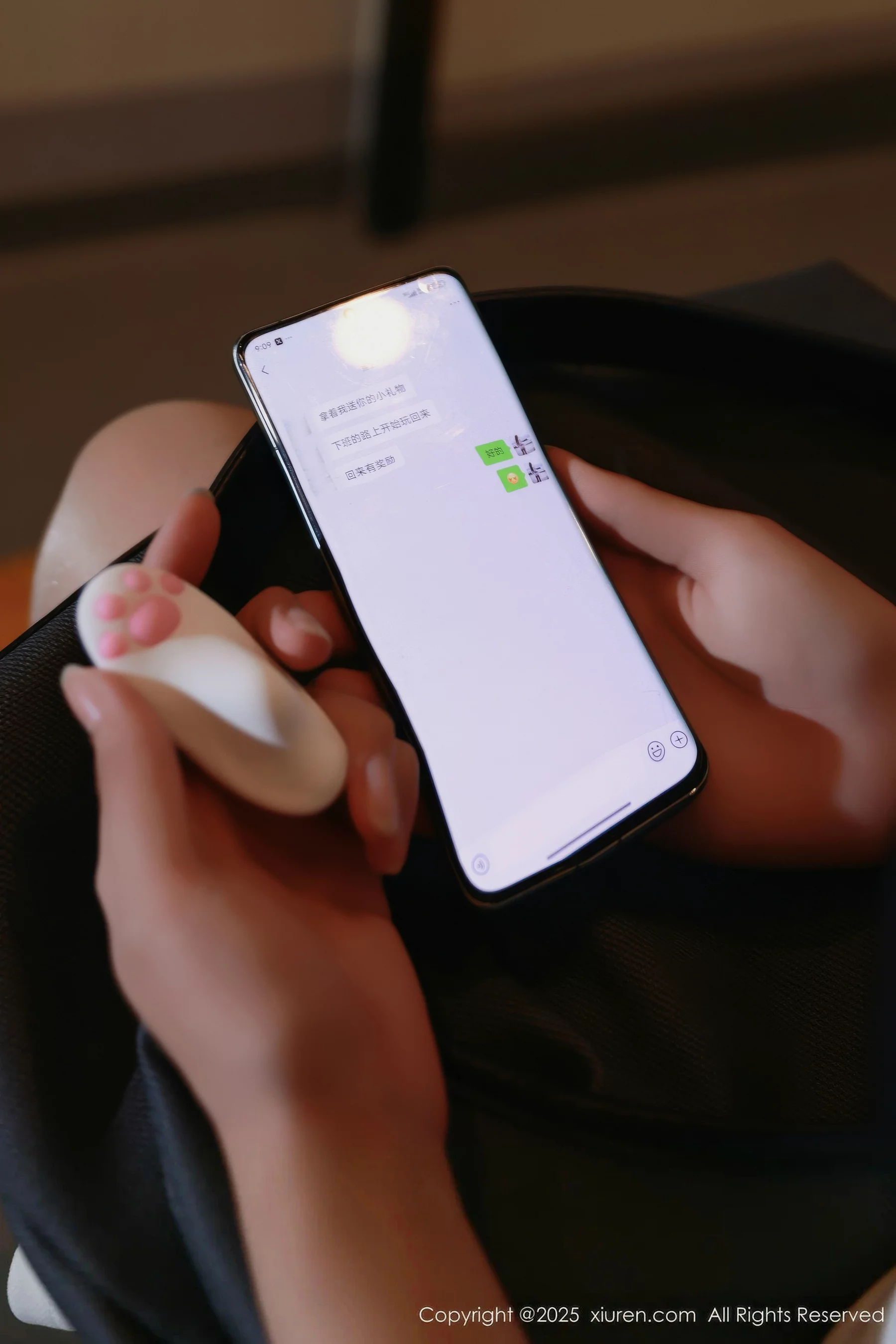 秀人集.com_[XiuRen秀人网]No.10856_模特南乔性感OL服饰露黑色内衣配超薄肉丝秀完美身材诱惑写真86P