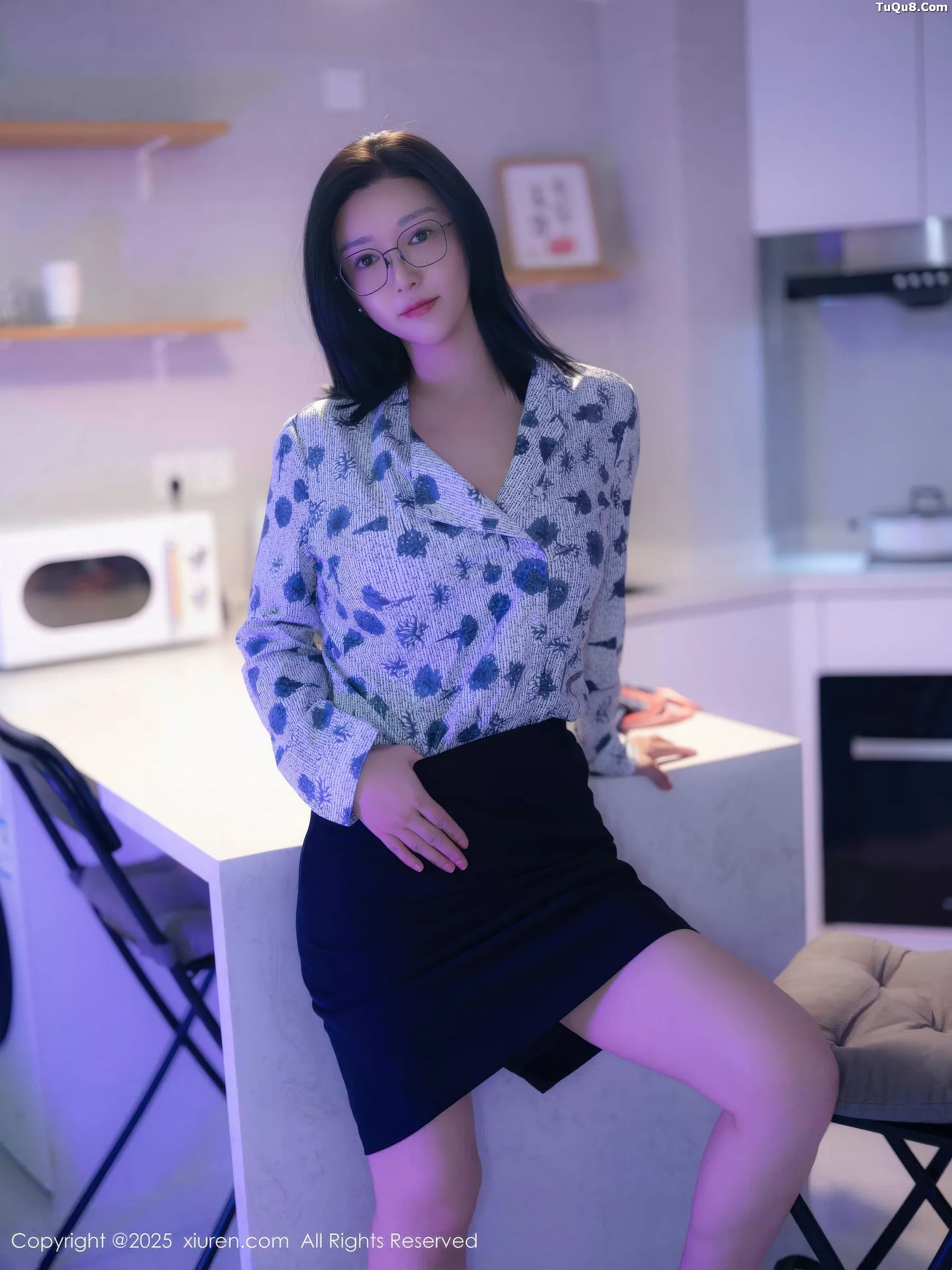 秀人集.com_[XiuRen秀人网]No.10866_模特雅茹老师性感深色OL服饰露肉色内衣秀柔美身姿诱惑写真61P