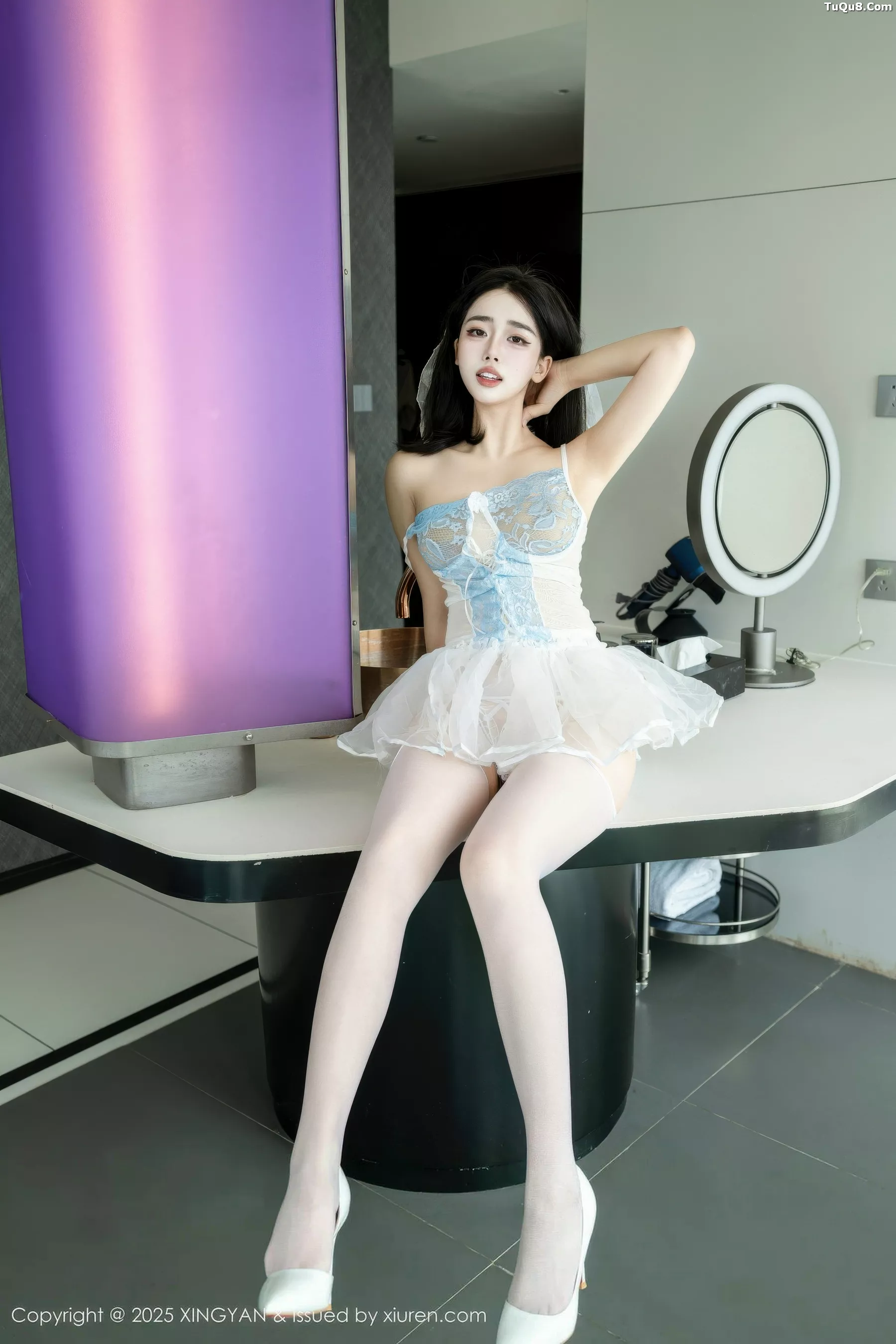 秀人集.com_[XINGYAN星颜社]VOL.410_模特阮福福性感蓝色连衣短裙配白丝吊袜秀完美身材诱惑写真64P